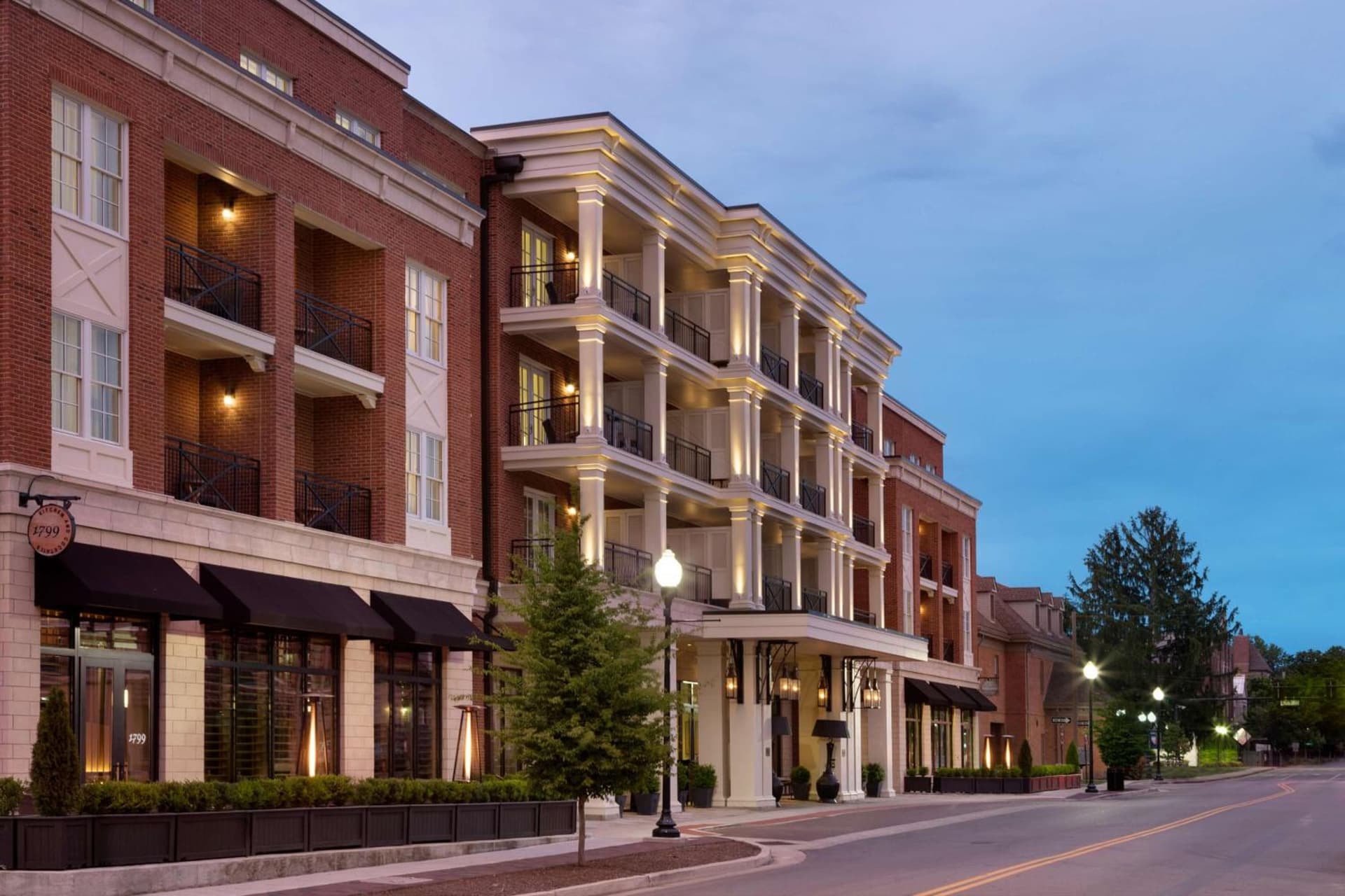 The Harpeth Franklin Downtown, Curio Collection by Hilton gallery photo in Franklin, TN — image 61