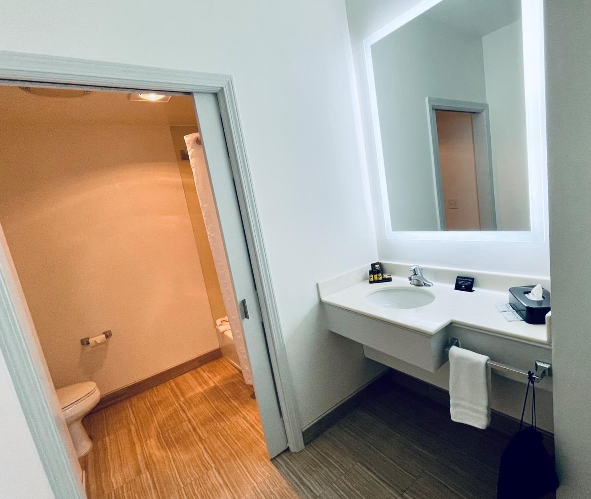 University Park Inn & Suites, an Ascend Collection Hotel gallery photo in Davis, CA — image 17