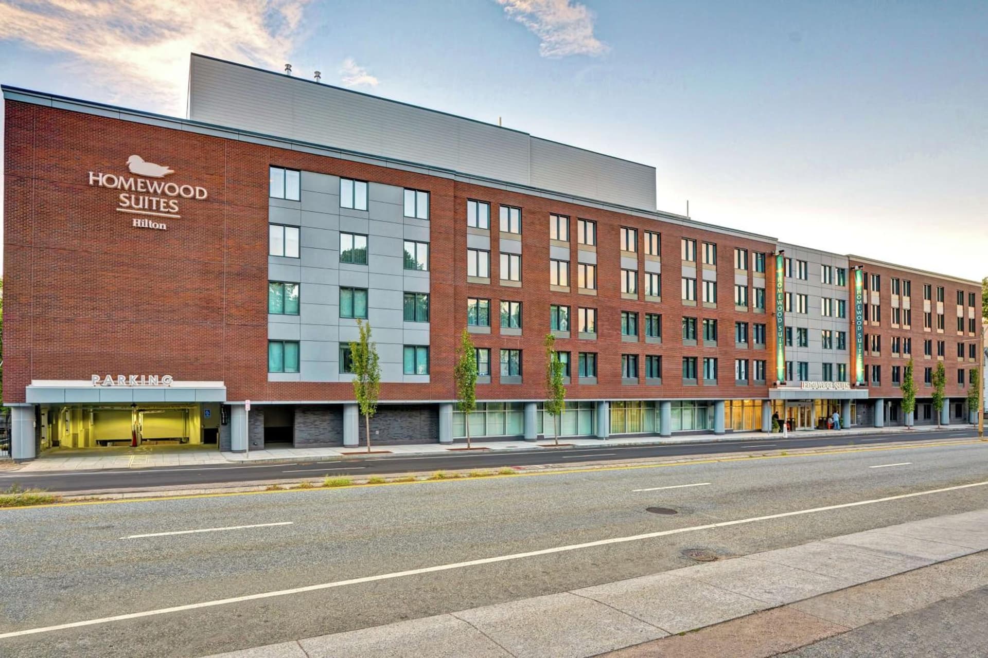 Homewood Suites by Hilton Boston Brookline-Longwood Medical interior in Brookline — gallery photo 2