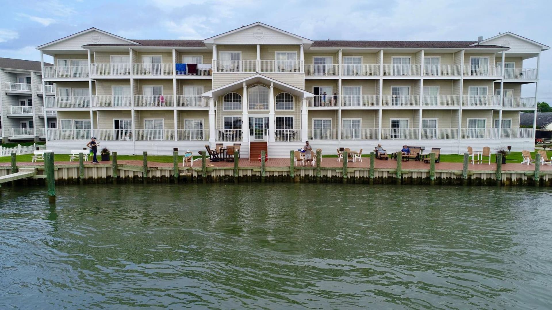 Hampton Inn & Suites Chincoteague-Waterfront, Va property views in Chincoteague, VA — gallery photo 3