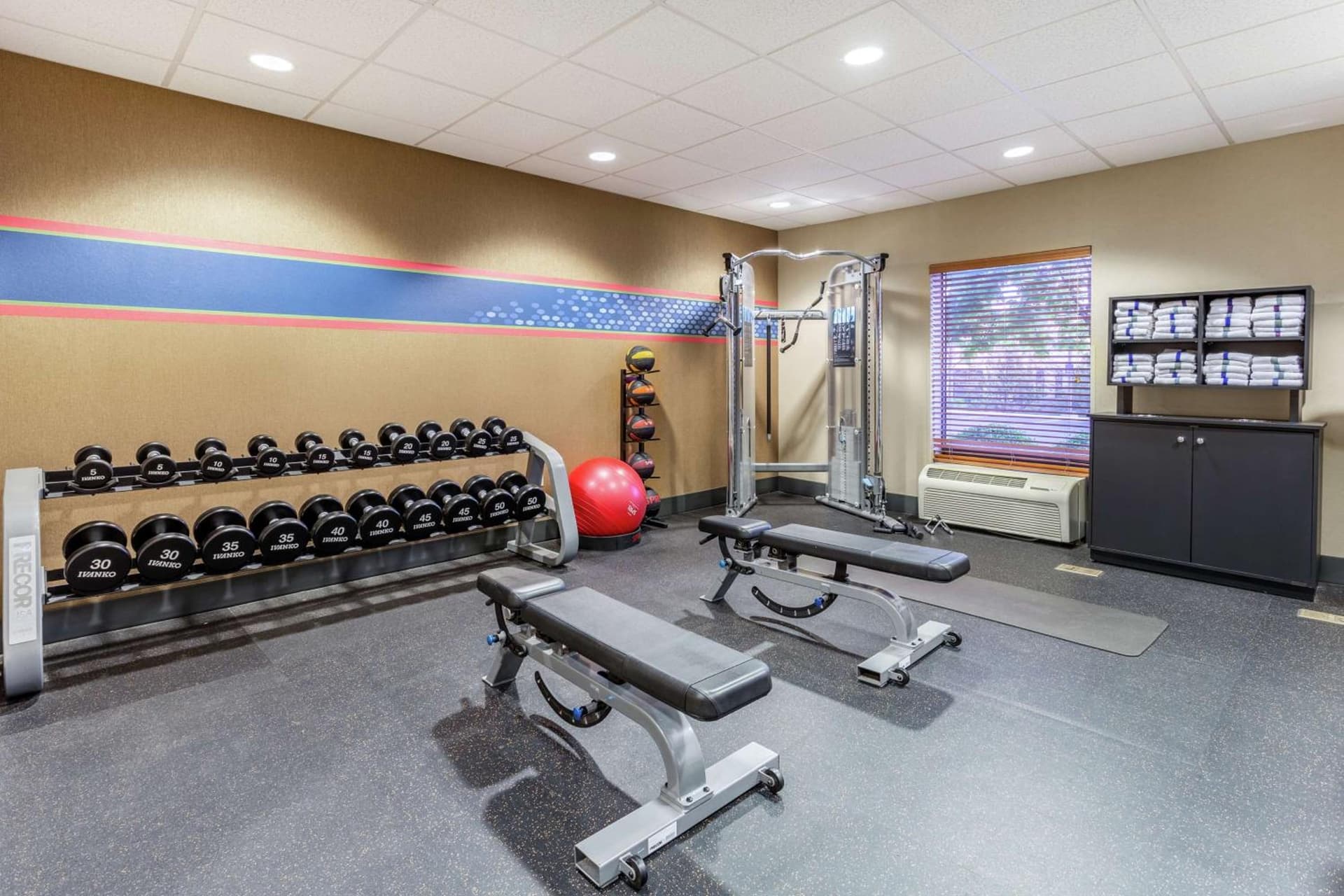Hampton Inn & Suites Chicago - Libertyville gallery photo in Libertyville, IL — image 7