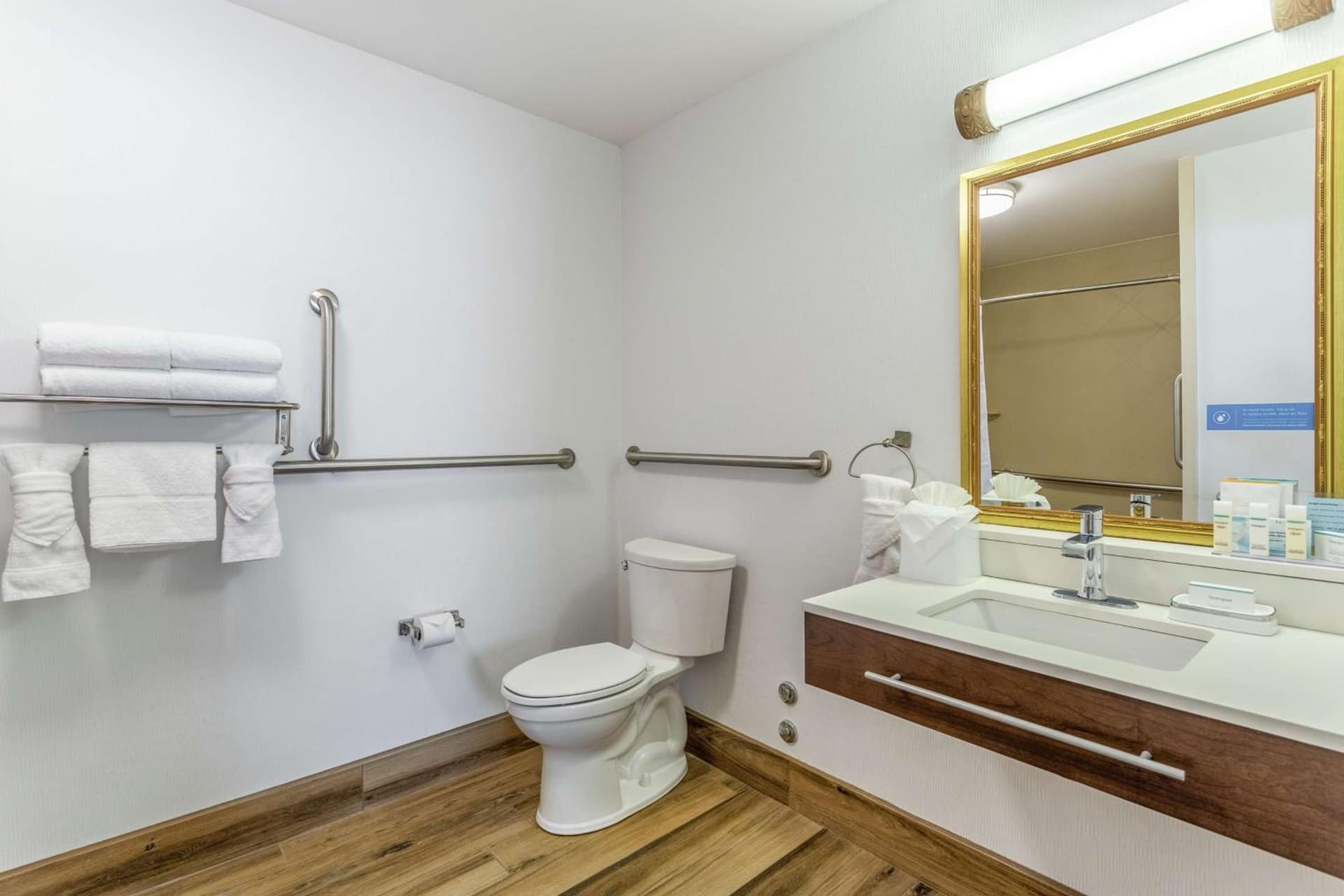 Hampton Inn & Suites Chicago - Libertyville gallery photo in Libertyville, IL — image 14