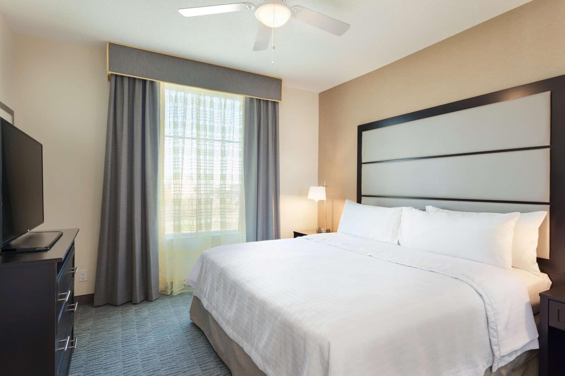 Homewood Suites by Hilton Frederick gallery photo in Frederick, MD — image 15