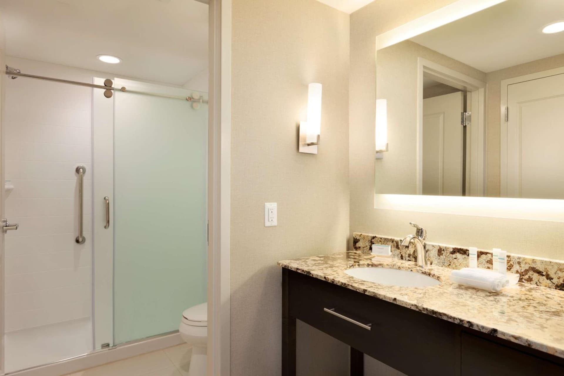 Homewood Suites by Hilton Frederick gallery photo in Frederick, MD — image 37