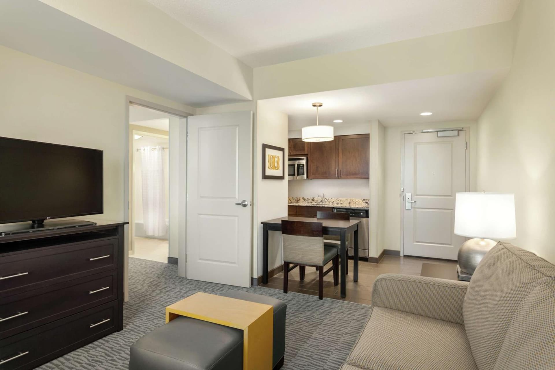 Homewood Suites by Hilton Frederick gallery photo in Frederick, MD — image 12