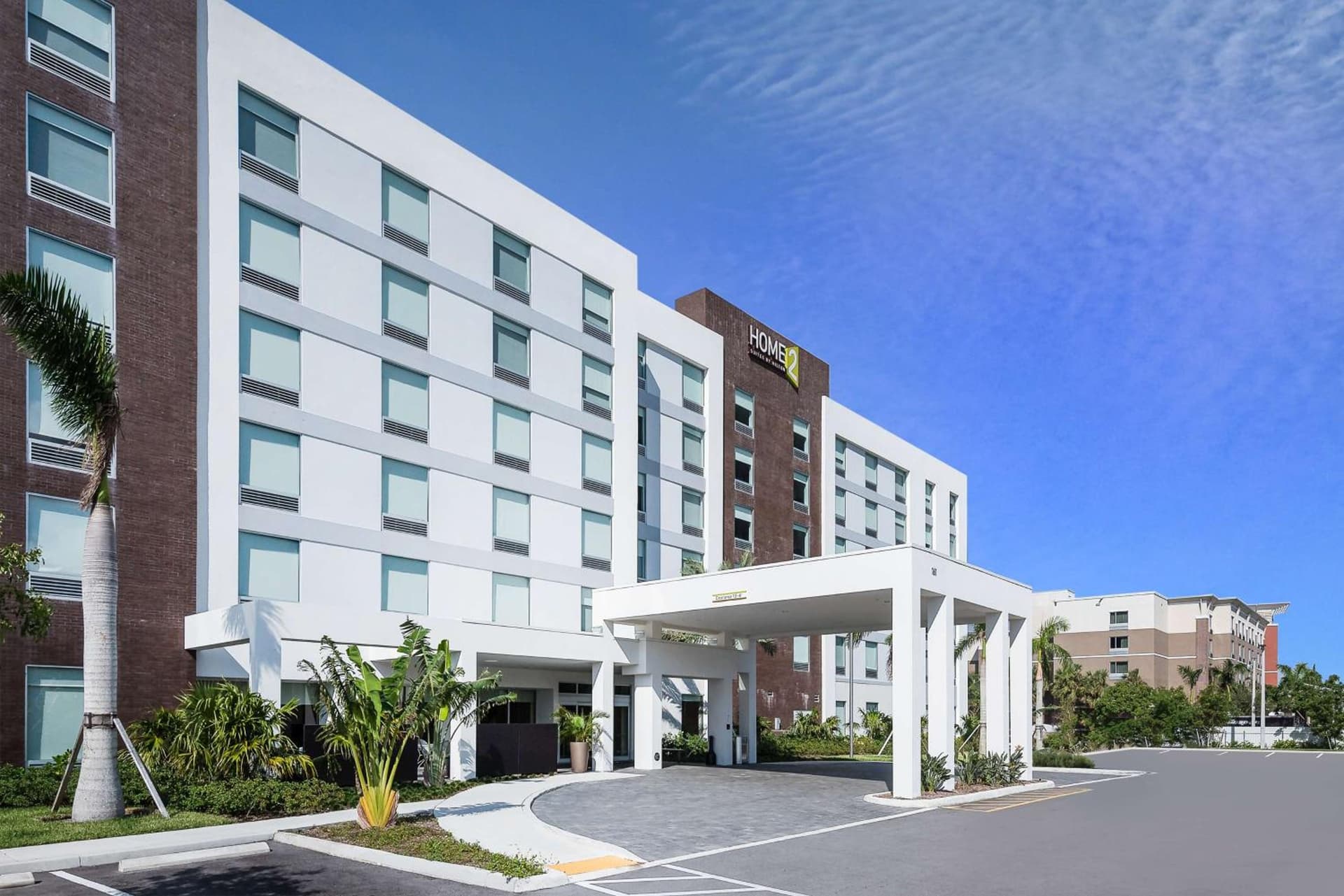 Home2 Suites By Hilton Ft. Lauderdale Airport-Cruise Port — hotel in Dania Beach, Florida