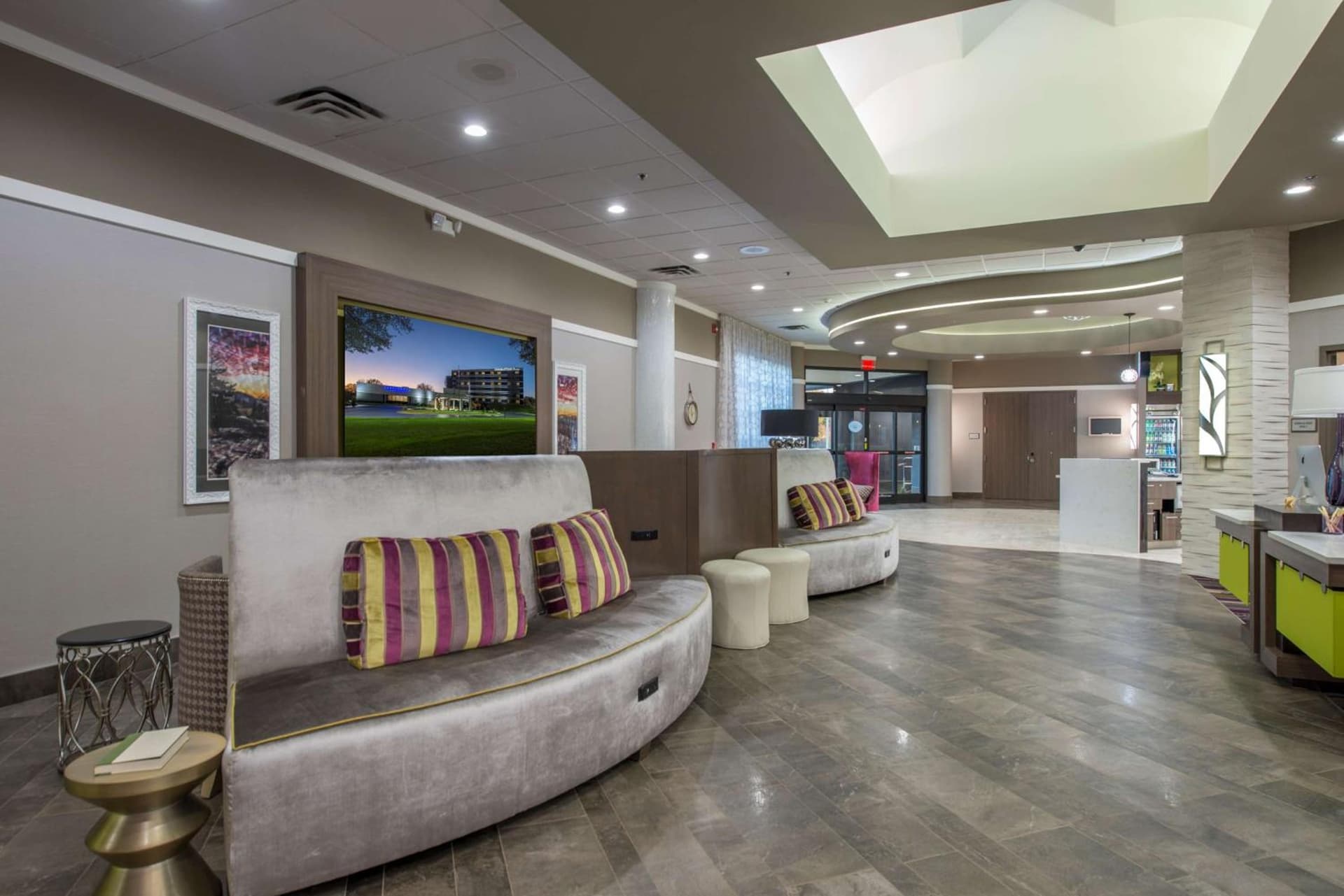 DoubleTree by Hilton Winston Salem - University, NC gallery photo in Winston-Salem, NC — image 31