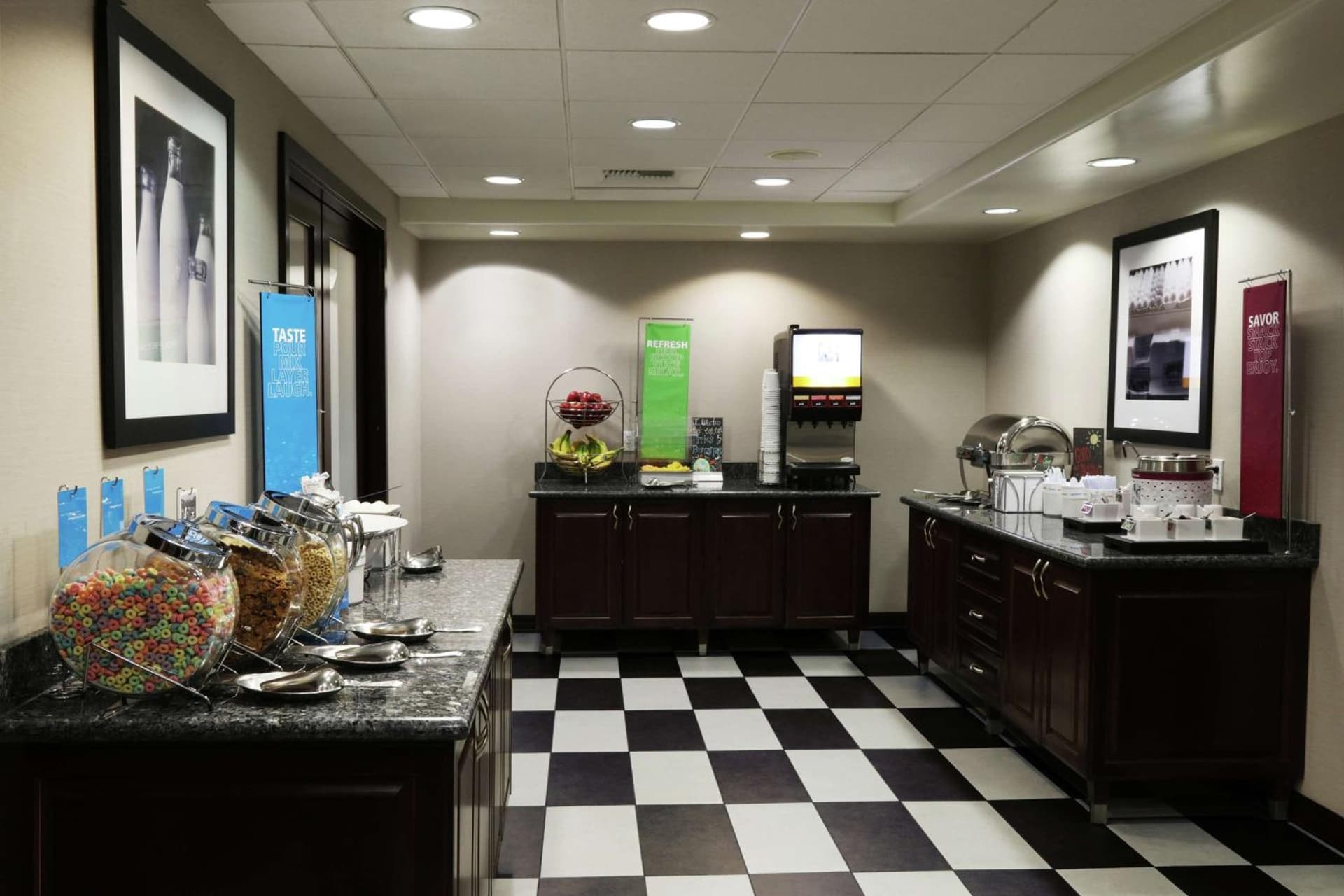 Hampton Inn & Suites Temecula gallery photo in Temecula, CA — image 26