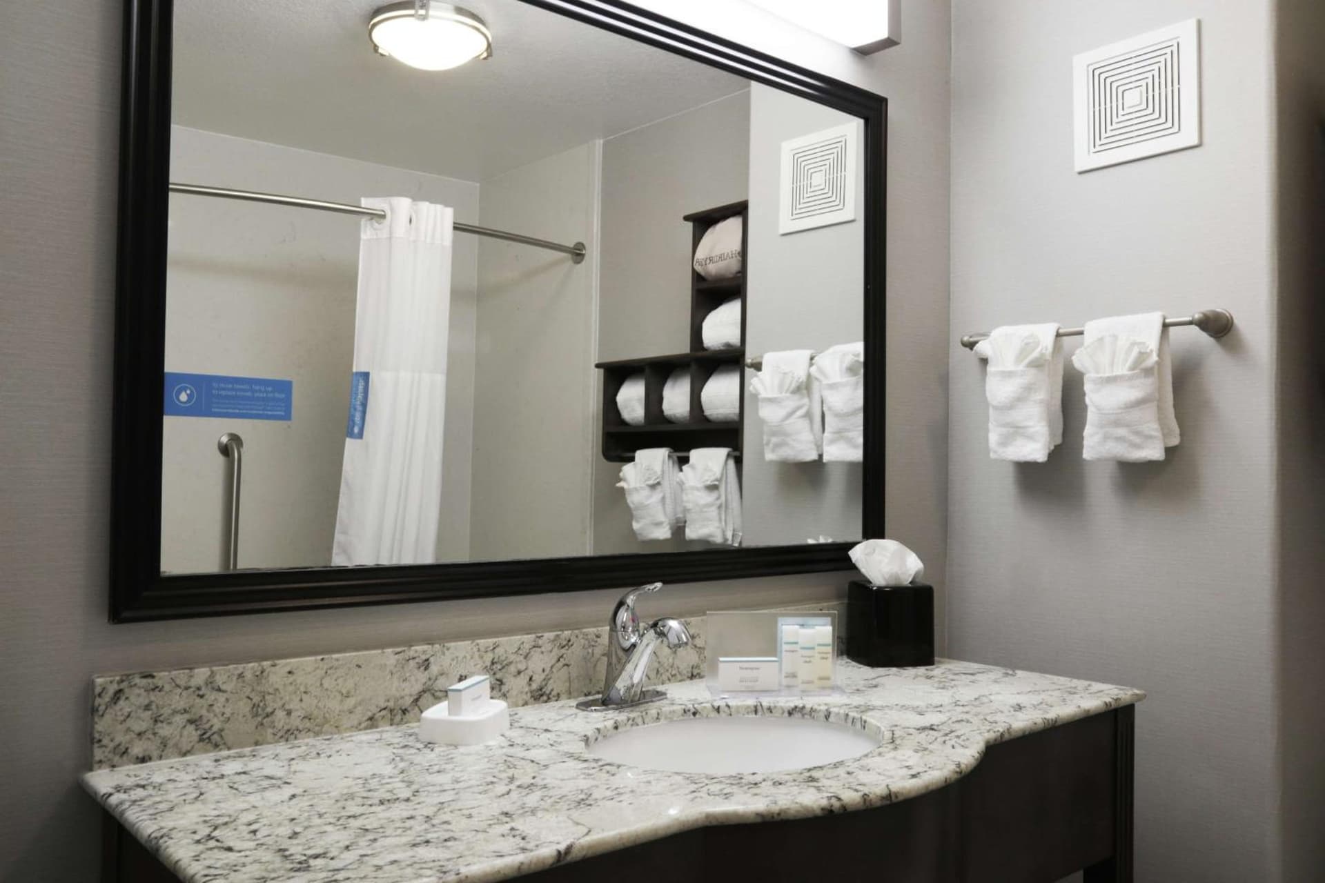 Hampton Inn & Suites Temecula gallery photo in Temecula, CA — image 64
