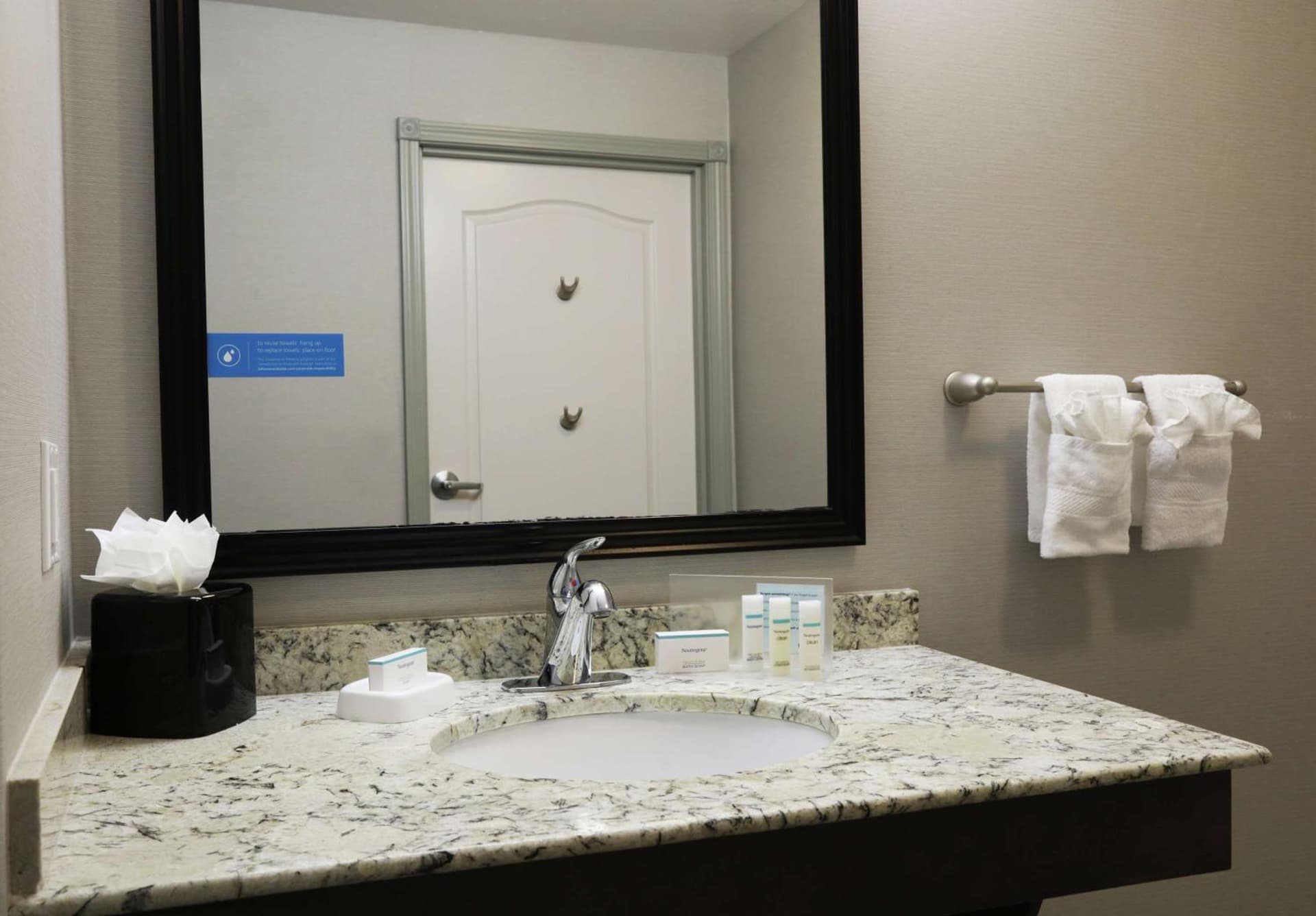 Hampton Inn & Suites Temecula gallery photo in Temecula, CA — image 39