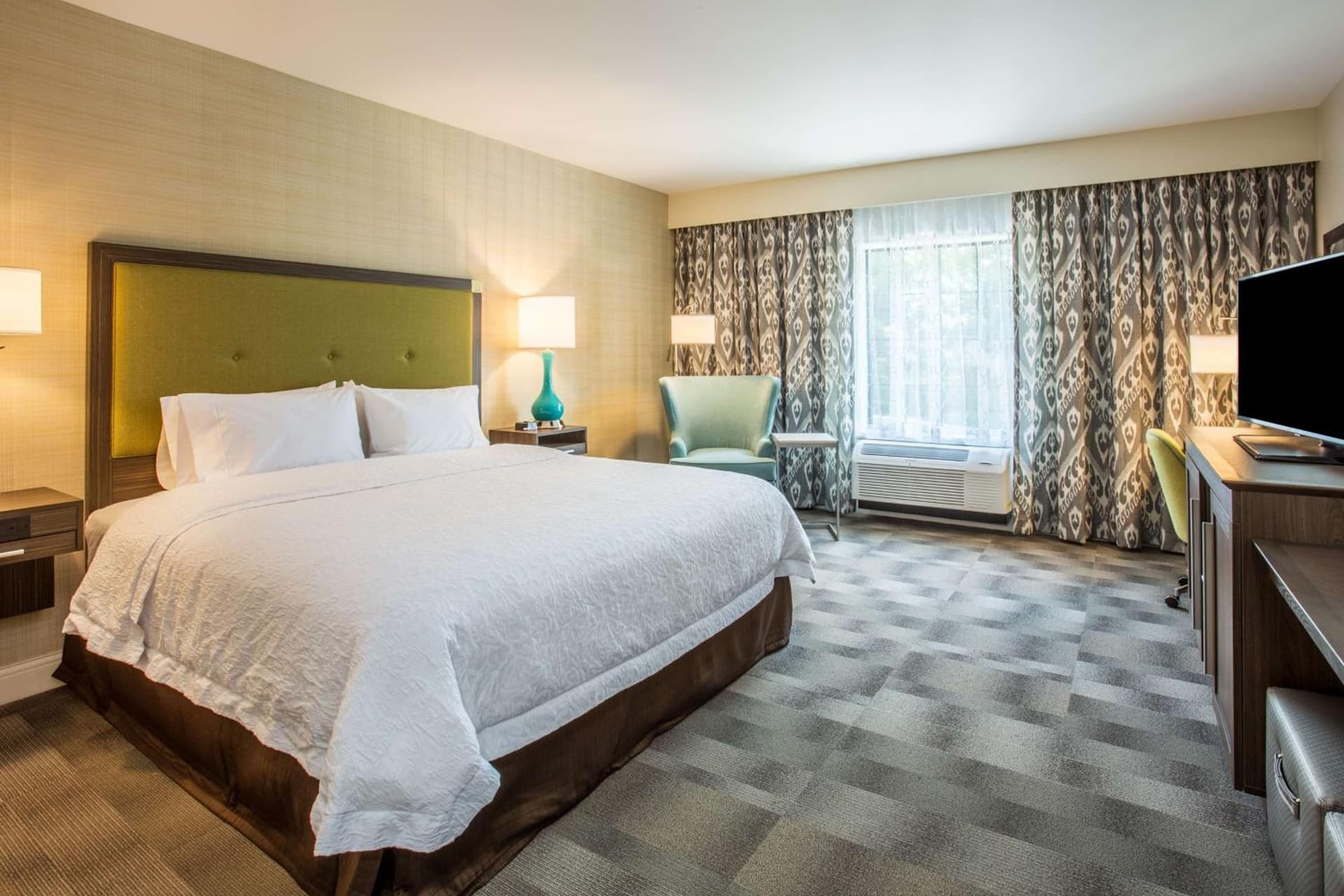 Hampton Inn & Suites Yonkers - Westchester gallery photo in Yonkers, NY — image 35