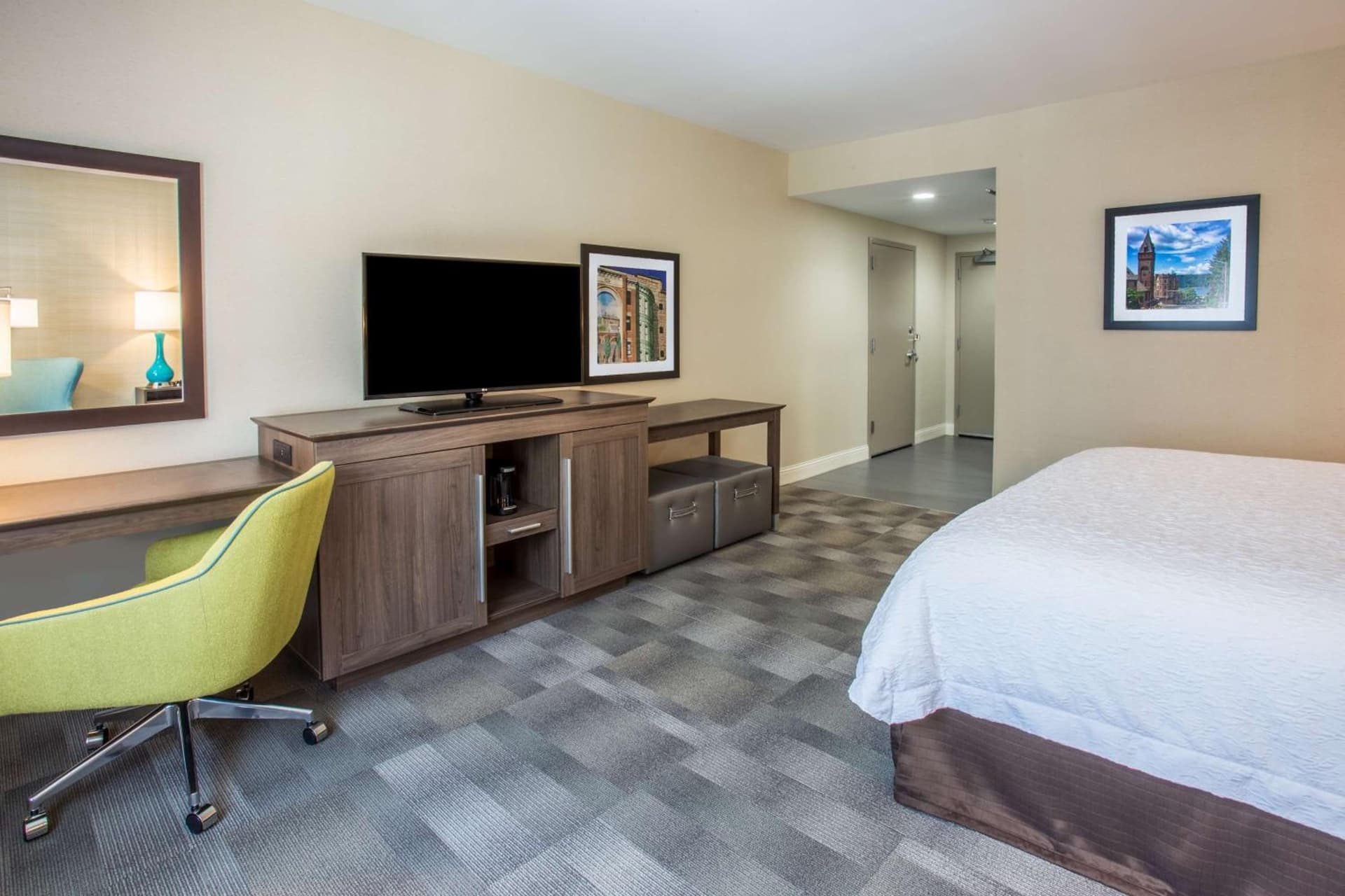 Hampton Inn & Suites Yonkers - Westchester gallery photo in Yonkers, NY — image 36