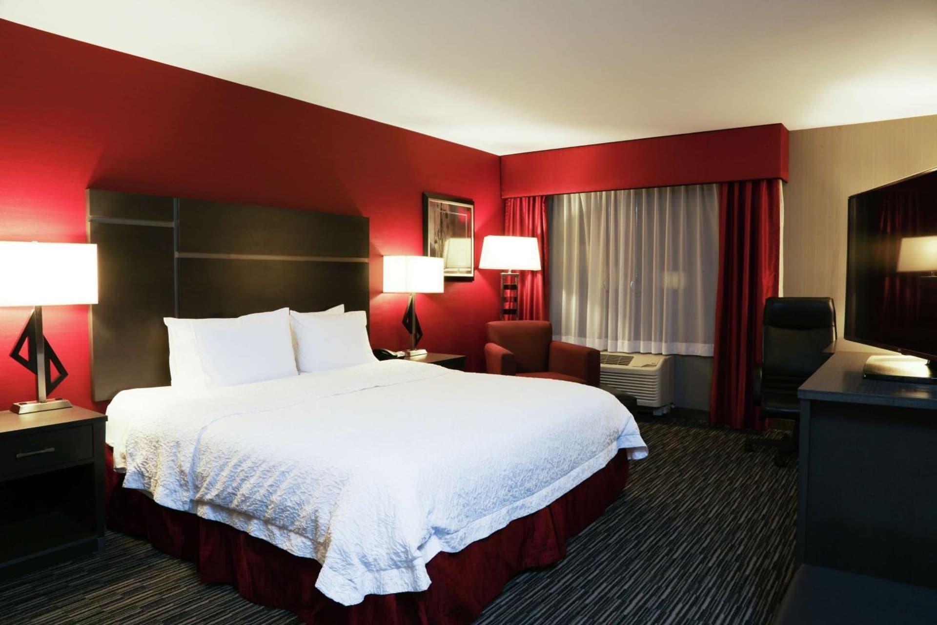 Hampton Inn & Suites Temecula interior in Temecula, CA — gallery photo 2