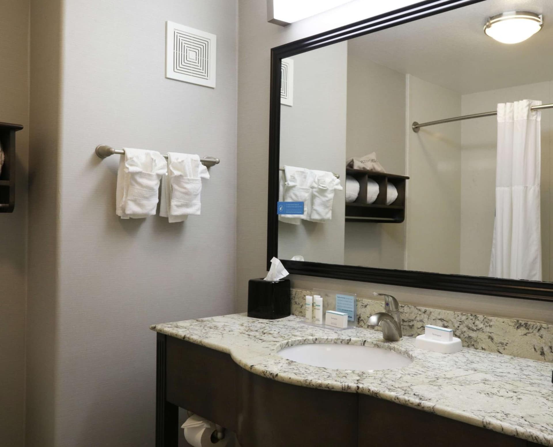 Hampton Inn & Suites Temecula gallery photo in Temecula, CA — image 42