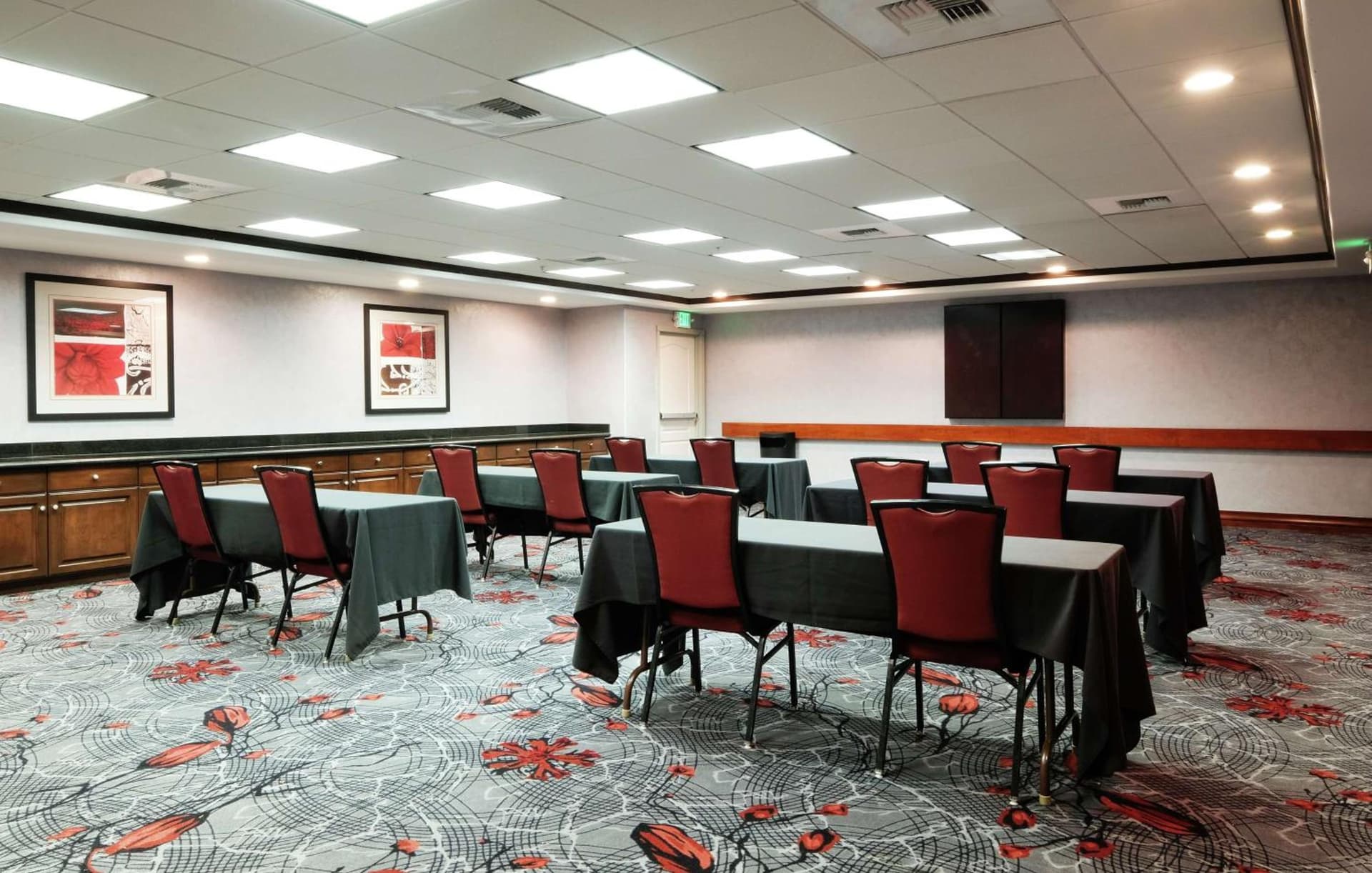 Hampton Inn & Suites Temecula gallery photo in Temecula, CA — image 53