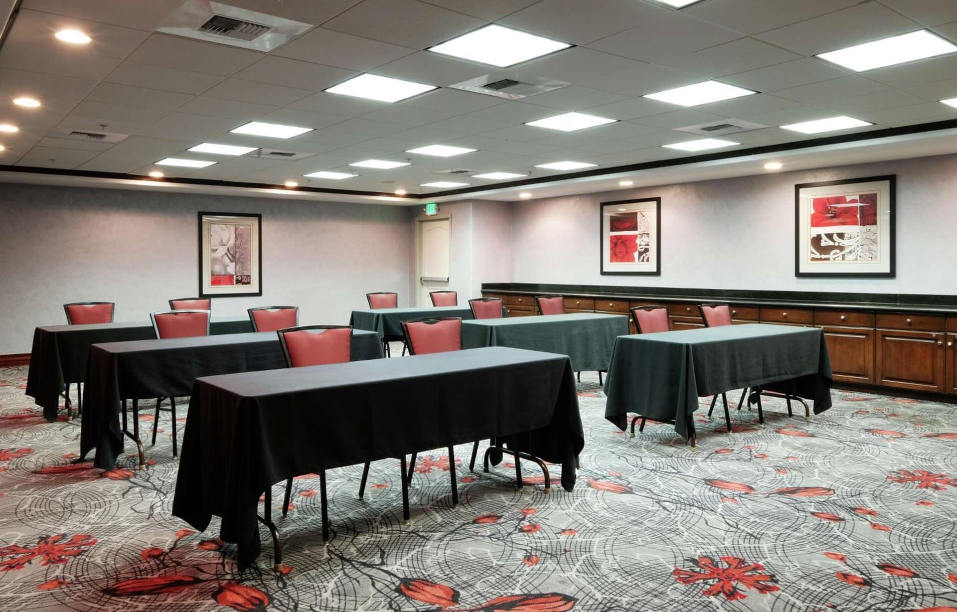 Hampton Inn & Suites Temecula gallery photo in Temecula, CA — image 14