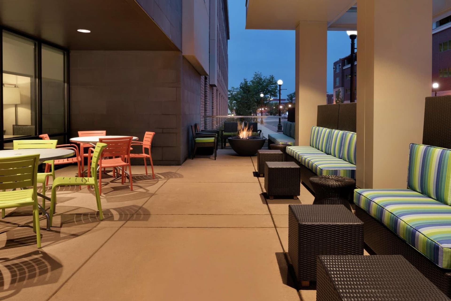 Home2 Suites By Hilton La Crosse gallery photo in La Crosse, WI — image 44
