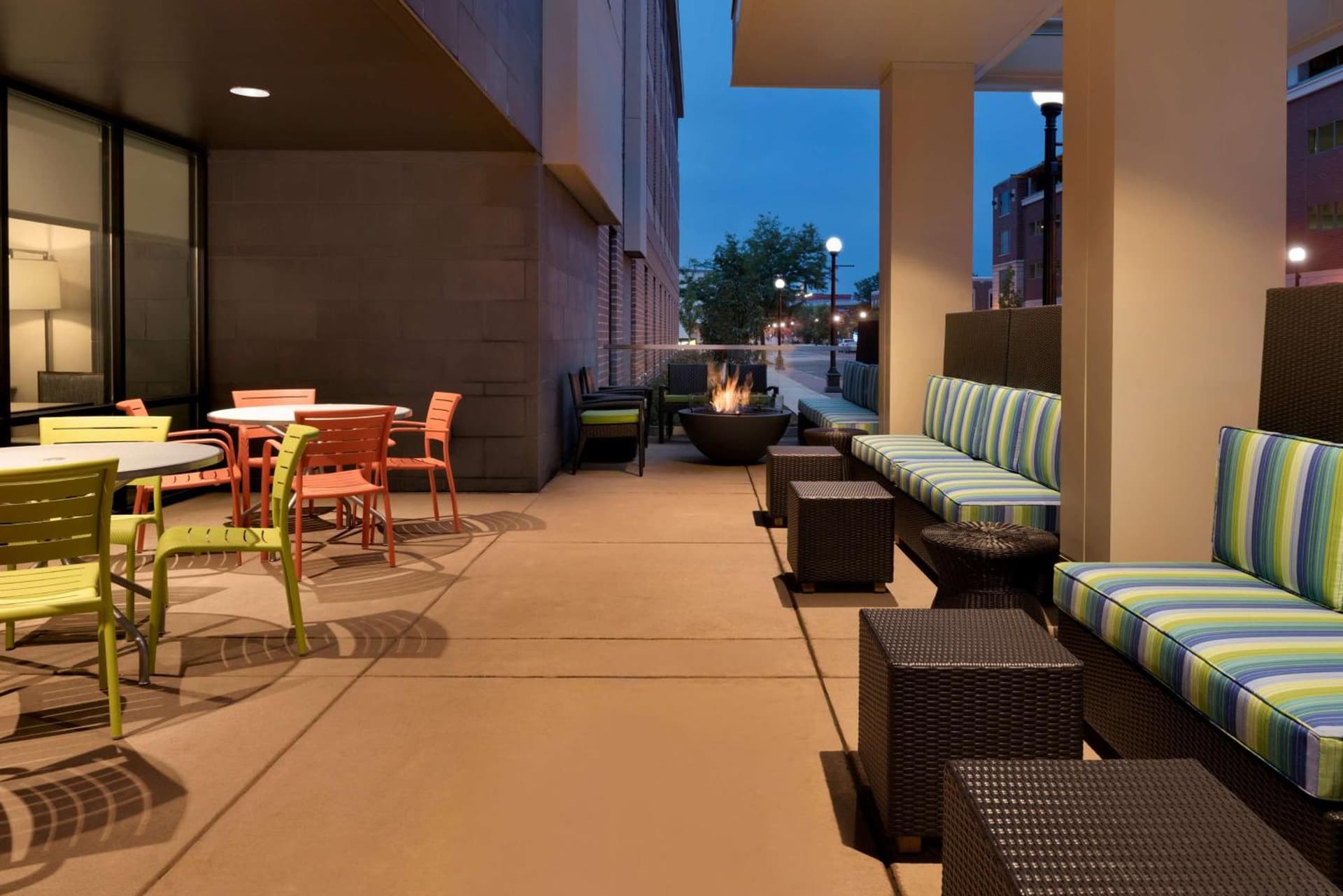 Home2 Suites By Hilton La Crosse gallery photo in La Crosse, WI — image 4
