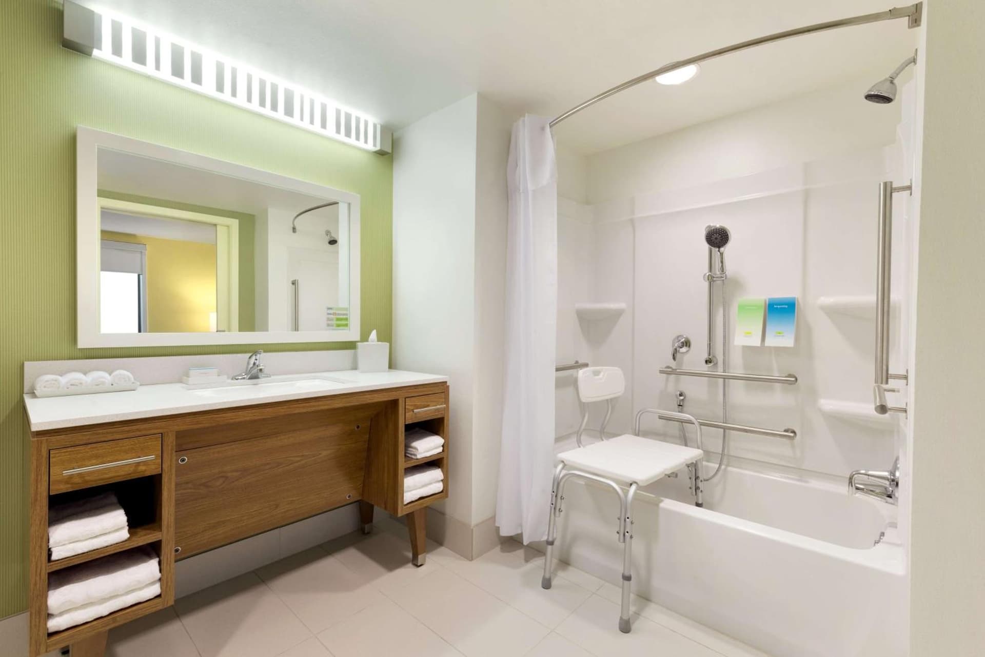 Home2 Suites By Hilton La Crosse gallery photo in La Crosse, WI — image 33