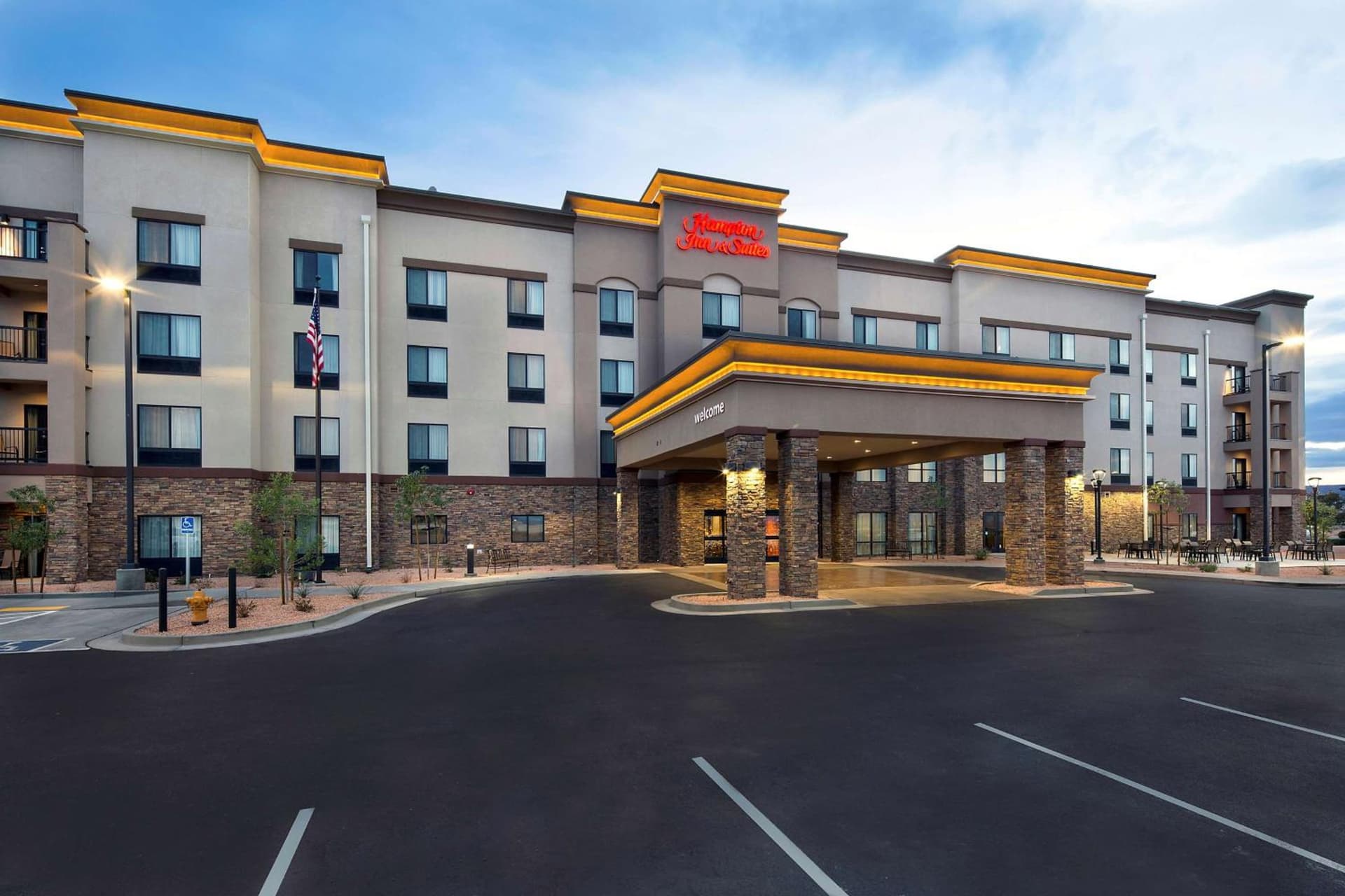 Hampton Inn & Suites Page - Lake Powell property views in Page, AZ — gallery photo 3