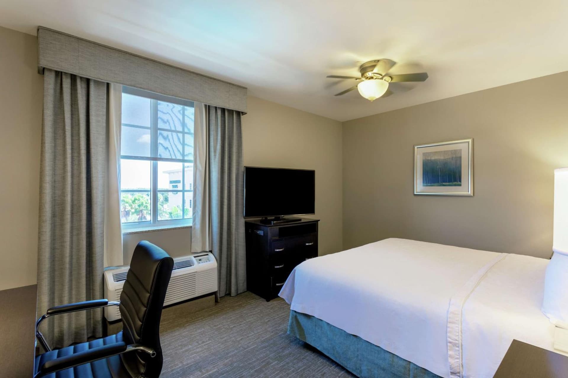 Homewood Suites Port Saint Lucie-Tradition gallery photo in Port Saint Lucie, FL — image 17