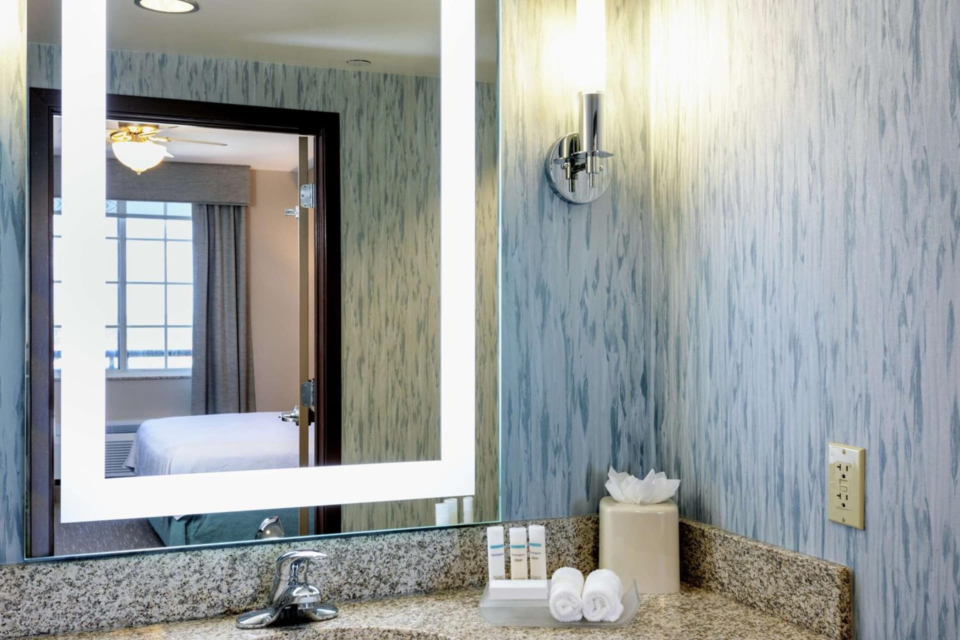 Homewood Suites Port Saint Lucie-Tradition gallery photo in Port Saint Lucie, FL — image 18