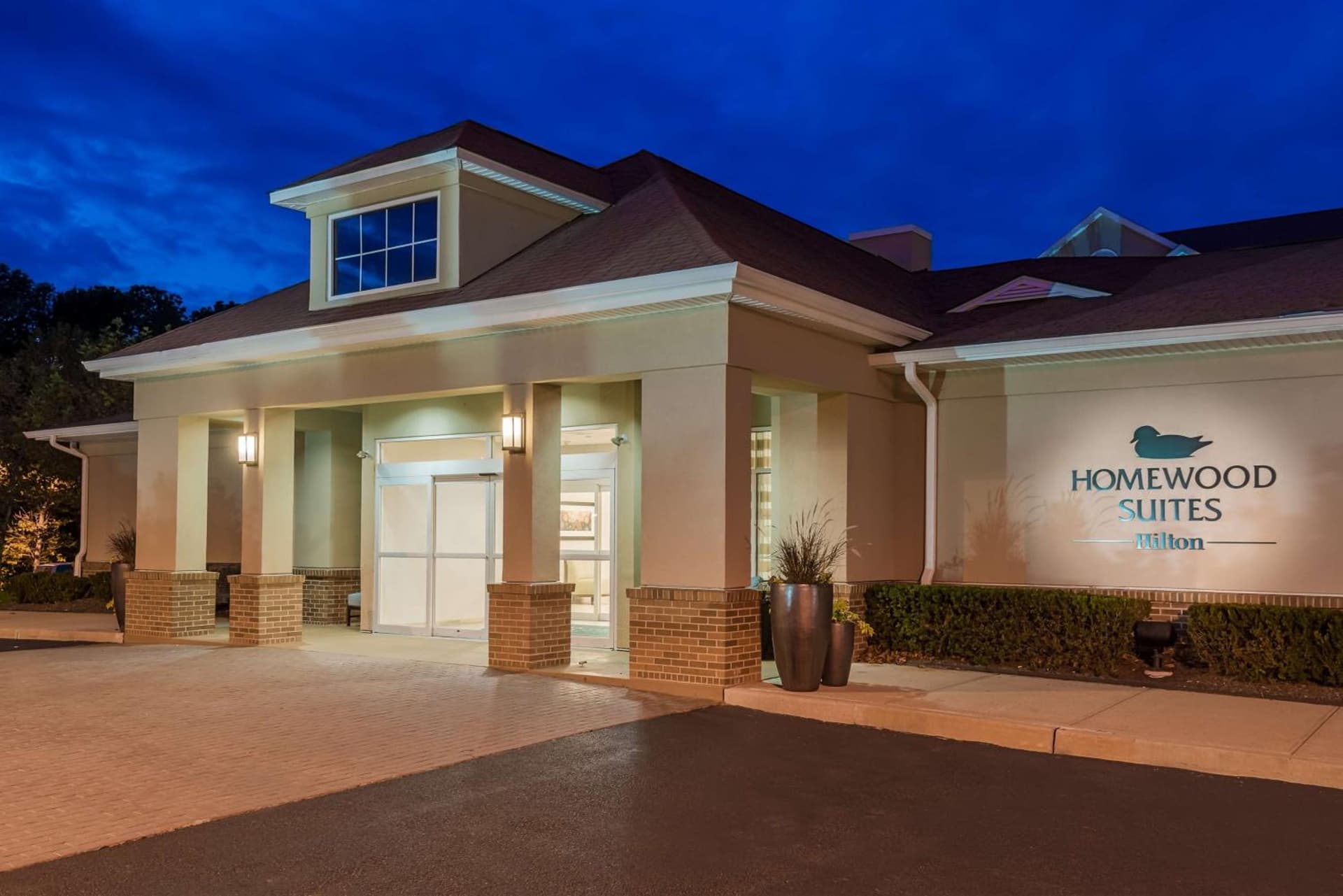 Homewood Suites by Hilton Princeton interior in Princeton, NJ — gallery photo 2