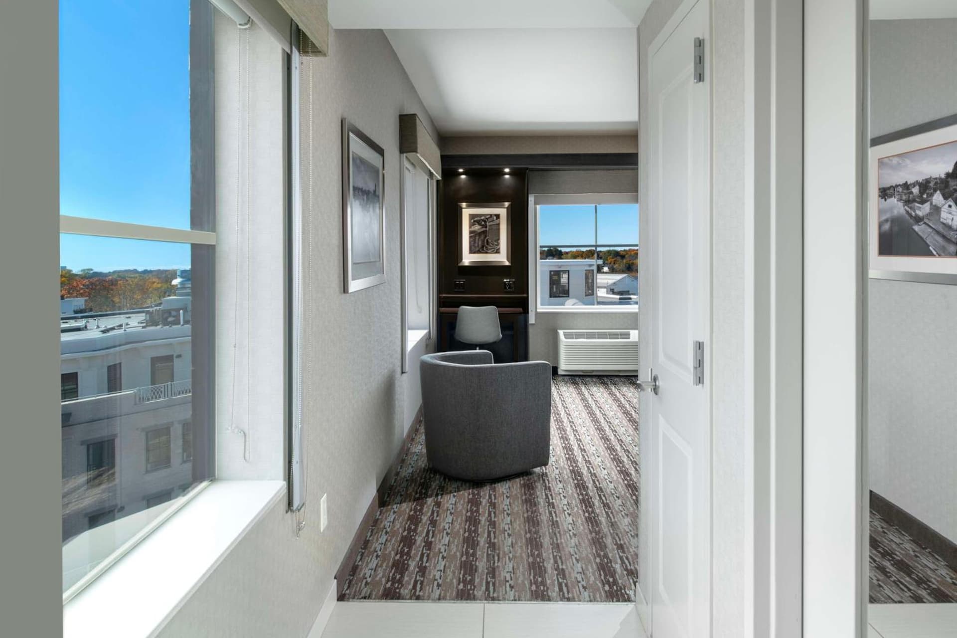 Hampton Inn & Suites Portsmouth Downtown gallery photo in Portsmouth, NH — image 29