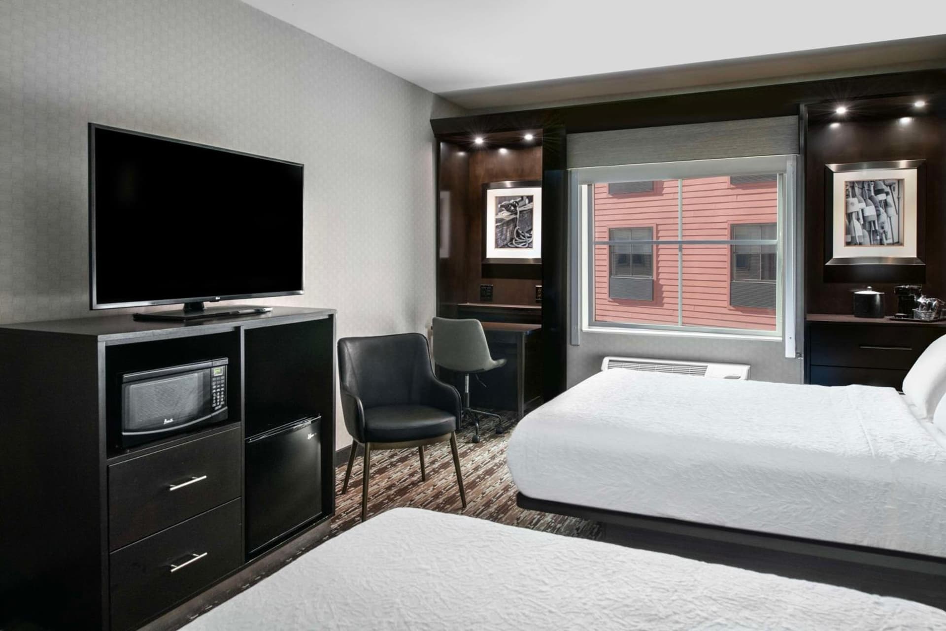 Hampton Inn & Suites Portsmouth Downtown gallery photo in Portsmouth, NH — image 63