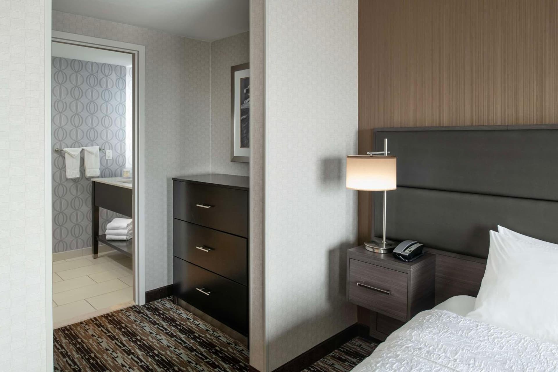 Hampton Inn & Suites Portsmouth Downtown gallery photo in Portsmouth, NH — image 56