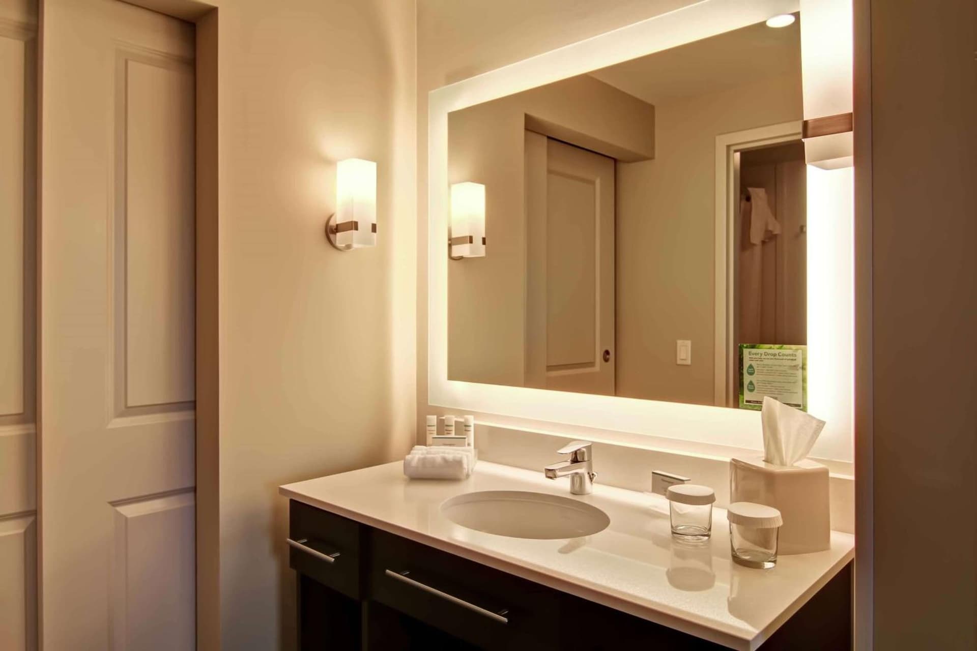 Homewood Suites by Hilton Seattle-Issaquah gallery photo in Issaquah, WA — image 16