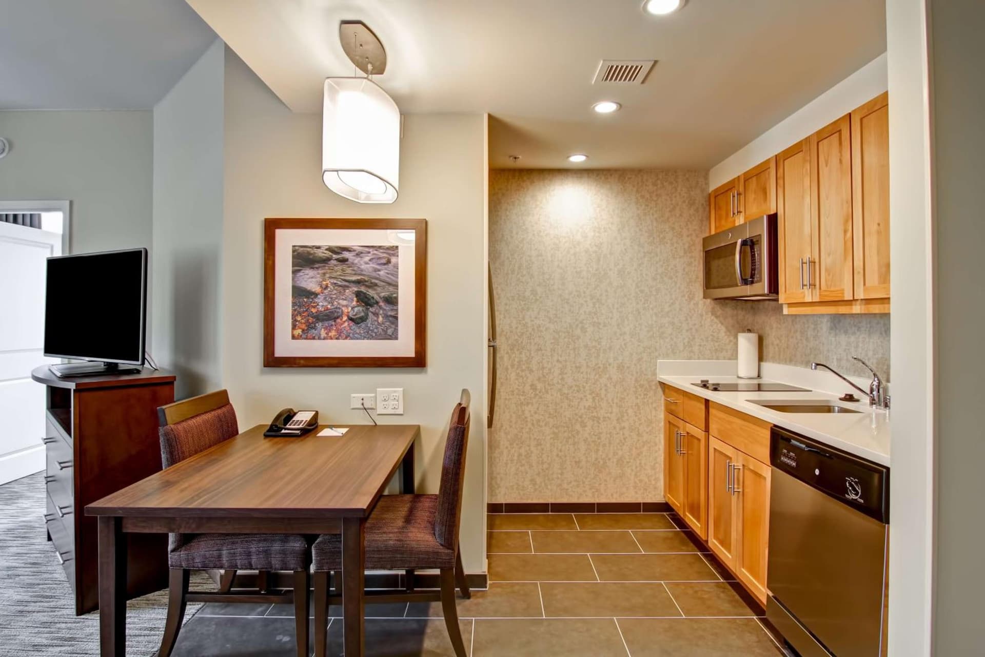 Homewood Suites by Hilton Seattle-Issaquah gallery photo in Issaquah, WA — image 10