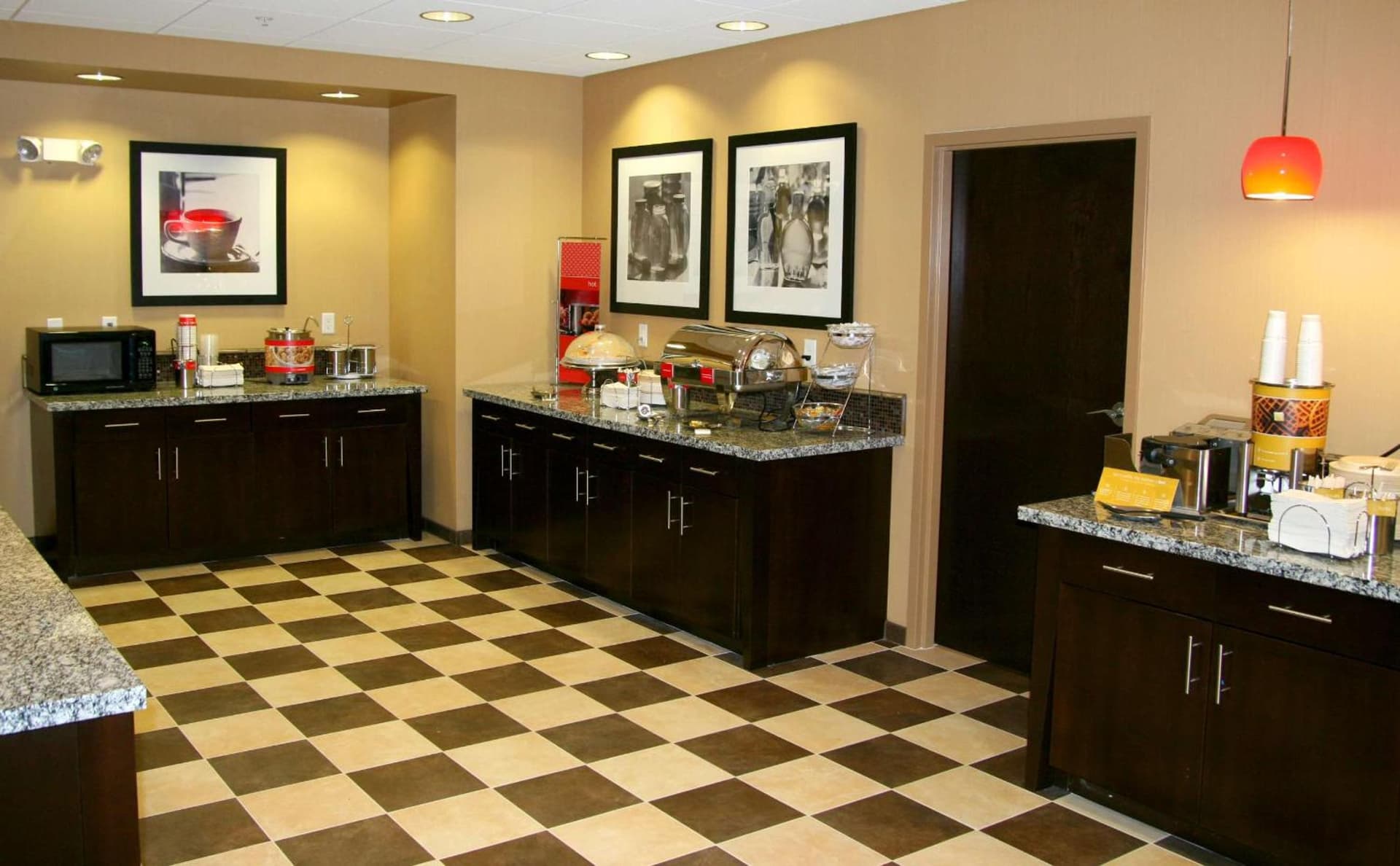 Hampton Inn & Suites Salt Lake City-University/Foothill Drive gallery photo in Salt Lake City, UT — image 8