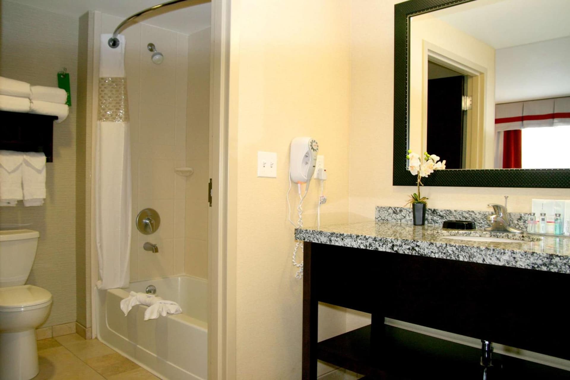 Hampton Inn & Suites Salt Lake City-University/Foothill Drive gallery photo in Salt Lake City, UT — image 16