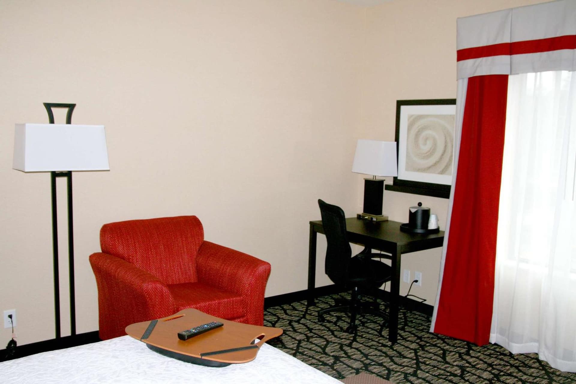 Hampton Inn & Suites Salt Lake City-University/Foothill Drive property views in Salt Lake City, UT — gallery photo 3