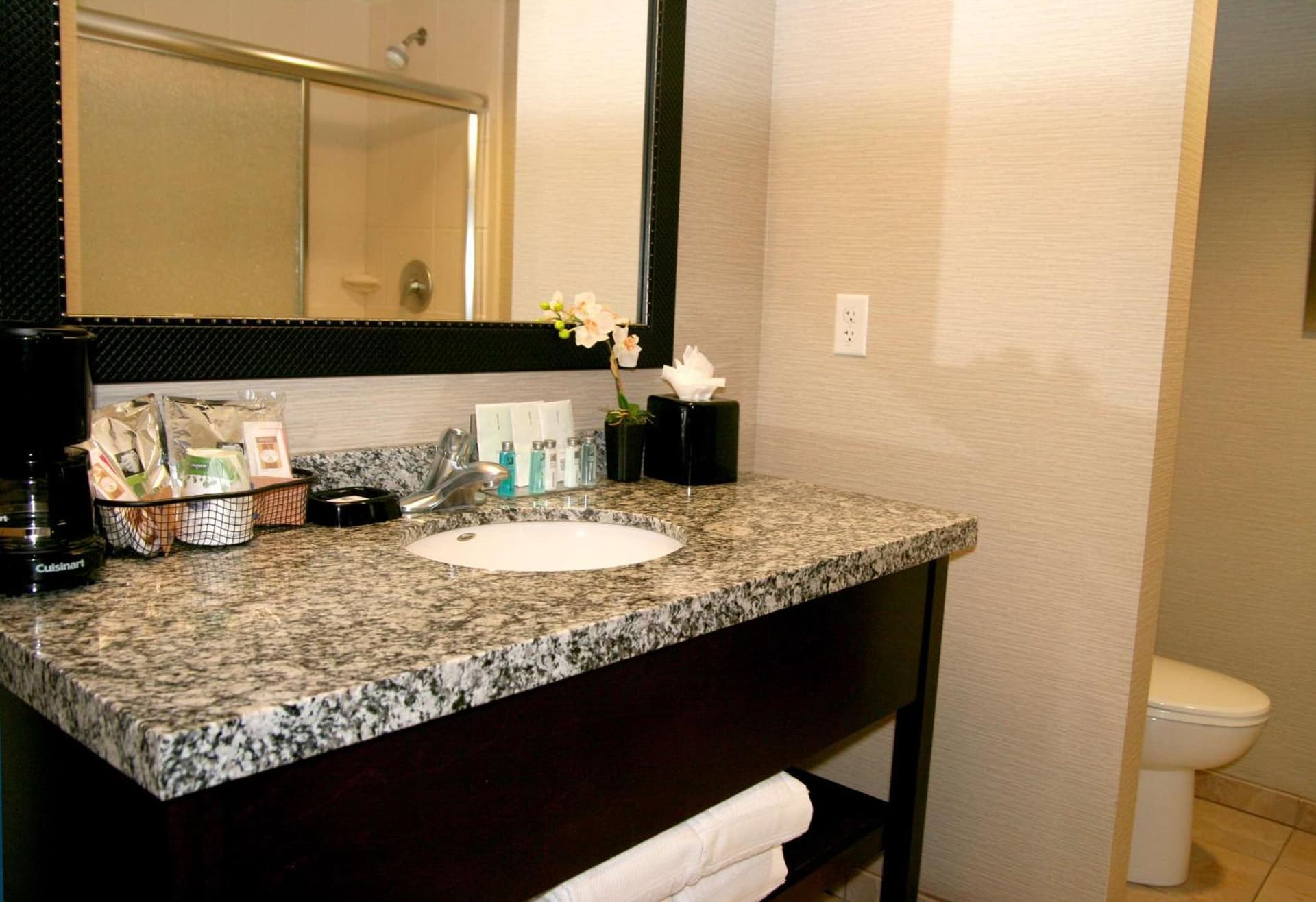 Hampton Inn & Suites Salt Lake City-University/Foothill Drive gallery photo in Salt Lake City, UT — image 23