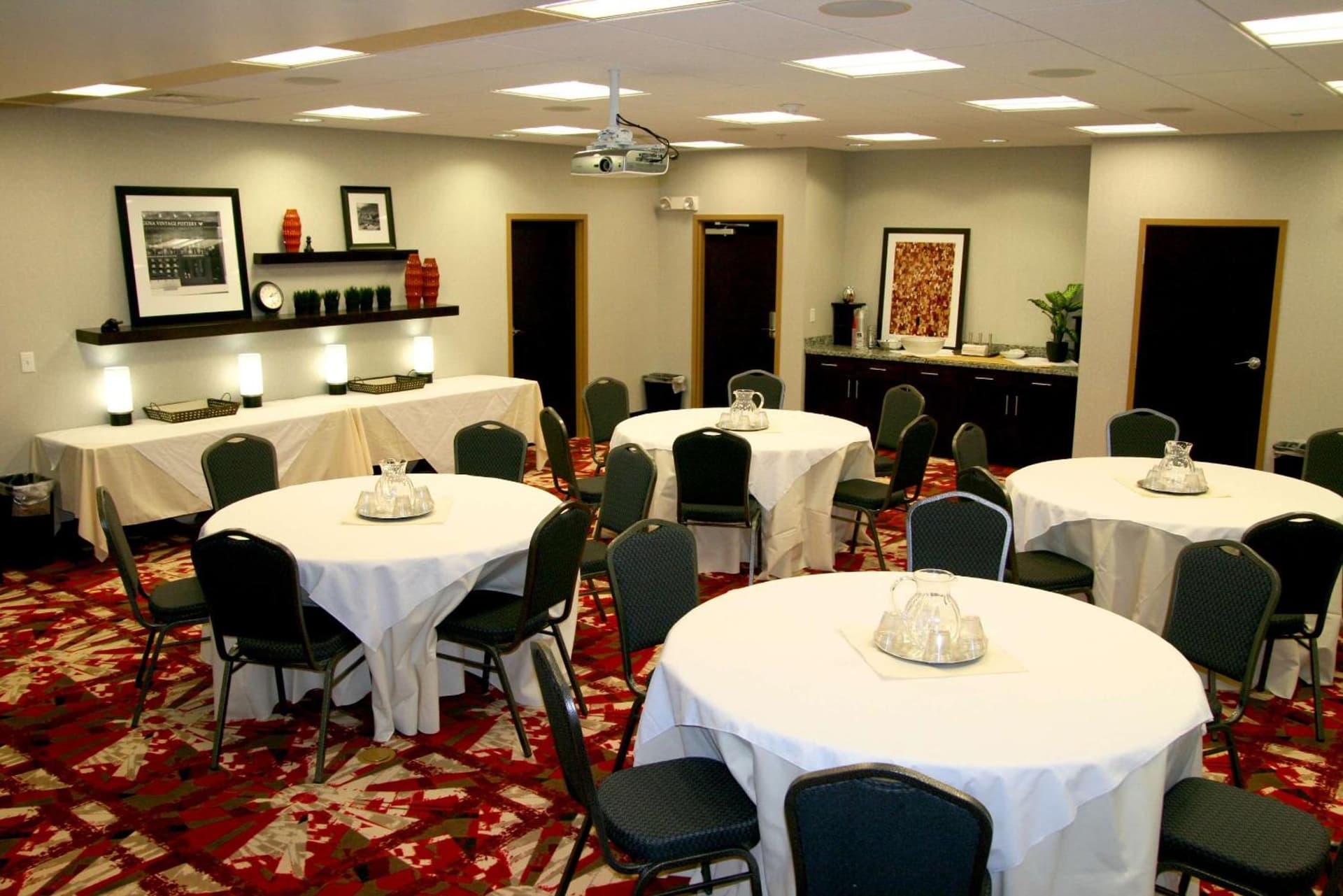 Hampton Inn & Suites Salt Lake City-University/Foothill Drive gallery photo in Salt Lake City, UT — image 17