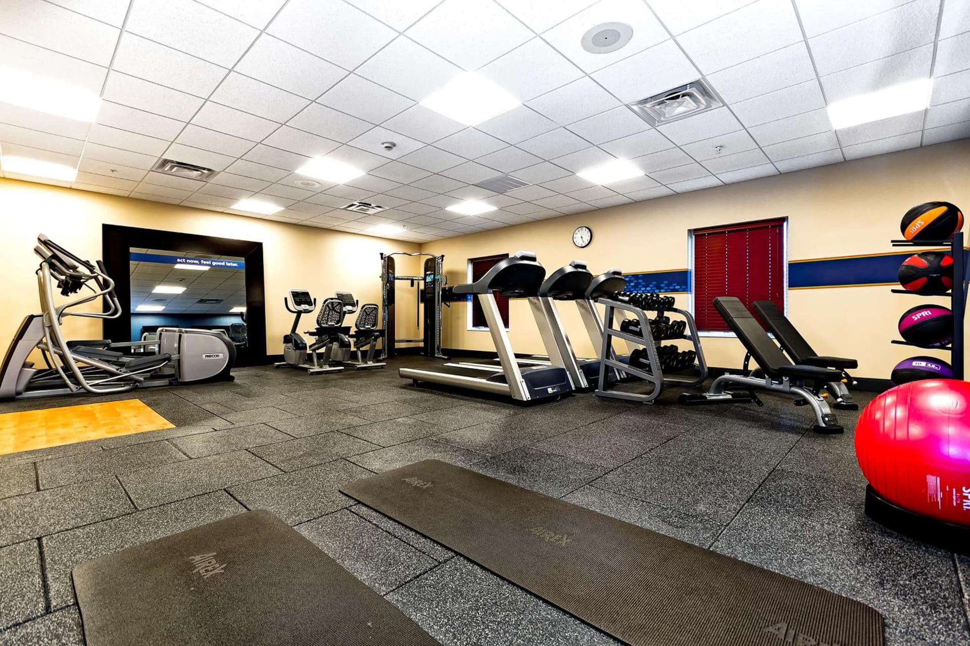 Hampton Inn Lockport - Buffalo, NY gallery photo in Lockport, NY — image 24