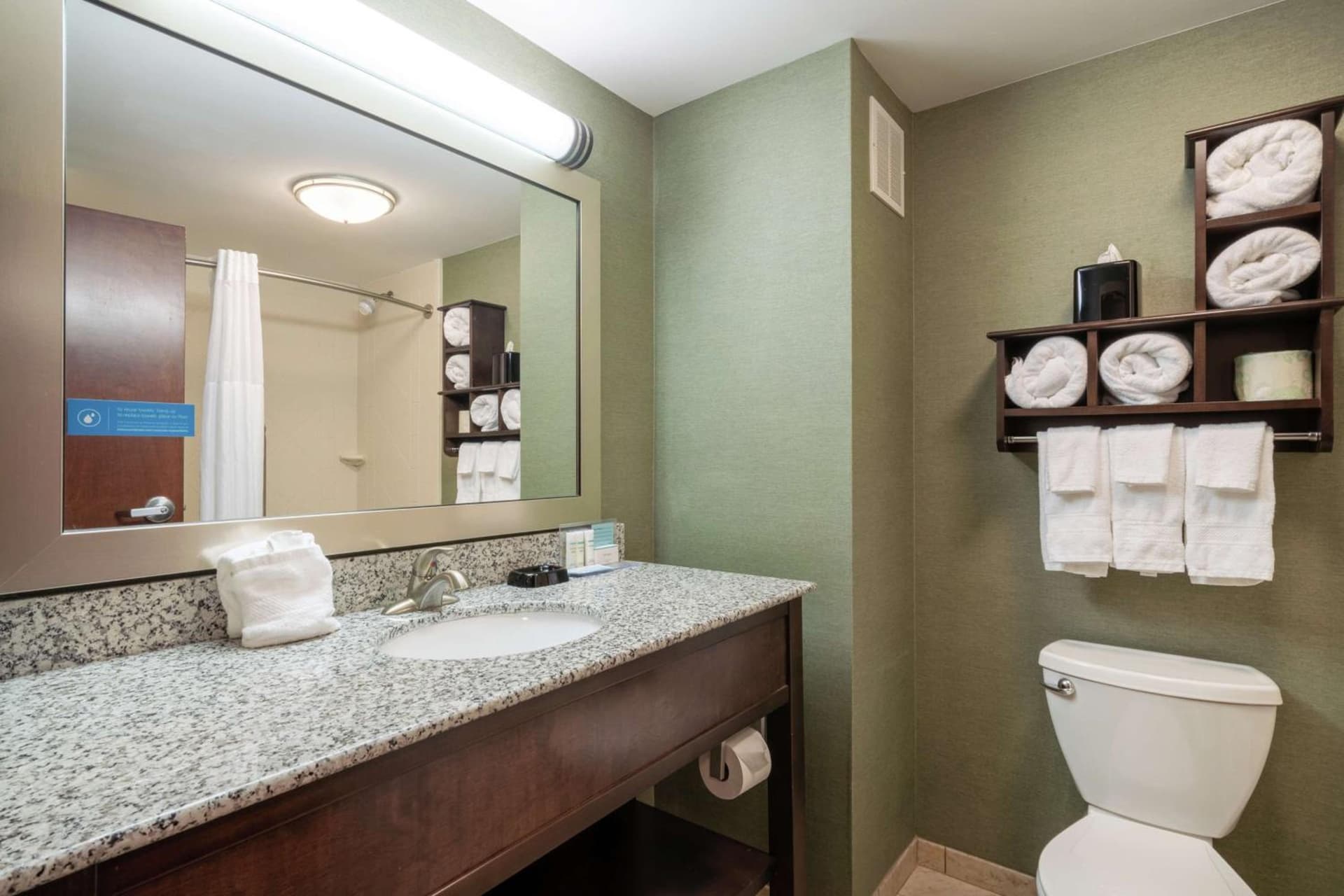 Hampton Inn University Area, Huntington, Wv gallery photo in Huntington, WV — image 26