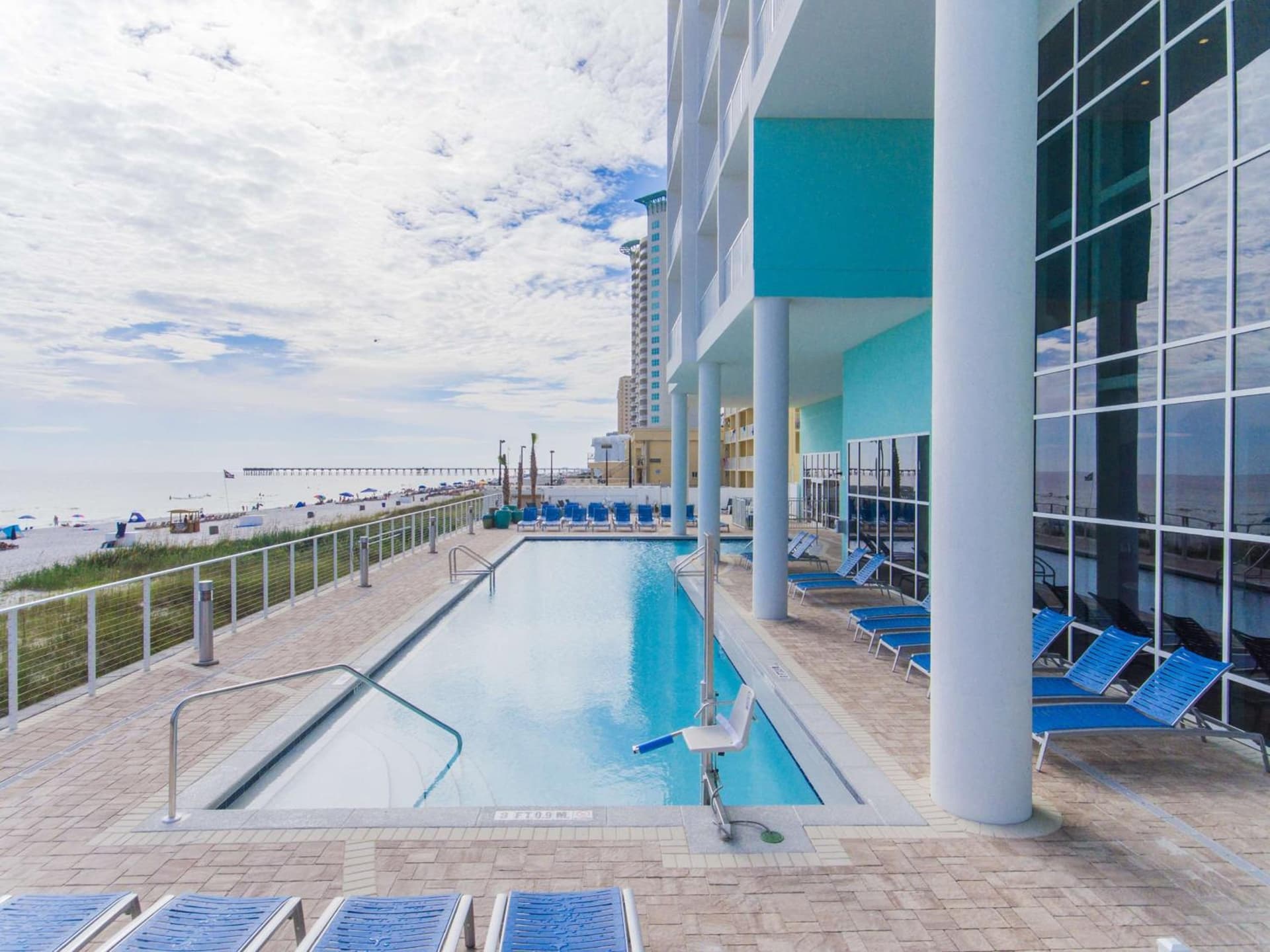 Hampton Inn & Suites Panama City Beach-Beachfront gallery photo in Panama City Beach, FL — image 63