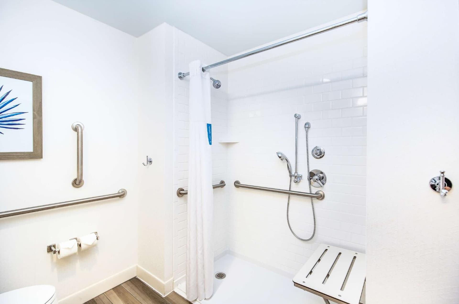 Hampton Inn & Suites Panama City Beach-Beachfront gallery photo in Panama City Beach, FL — image 27