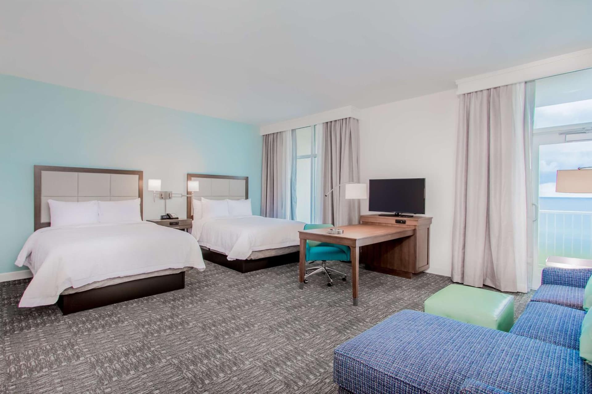 Hampton Inn & Suites Panama City Beach-Beachfront gallery photo in Panama City Beach, FL — image 36