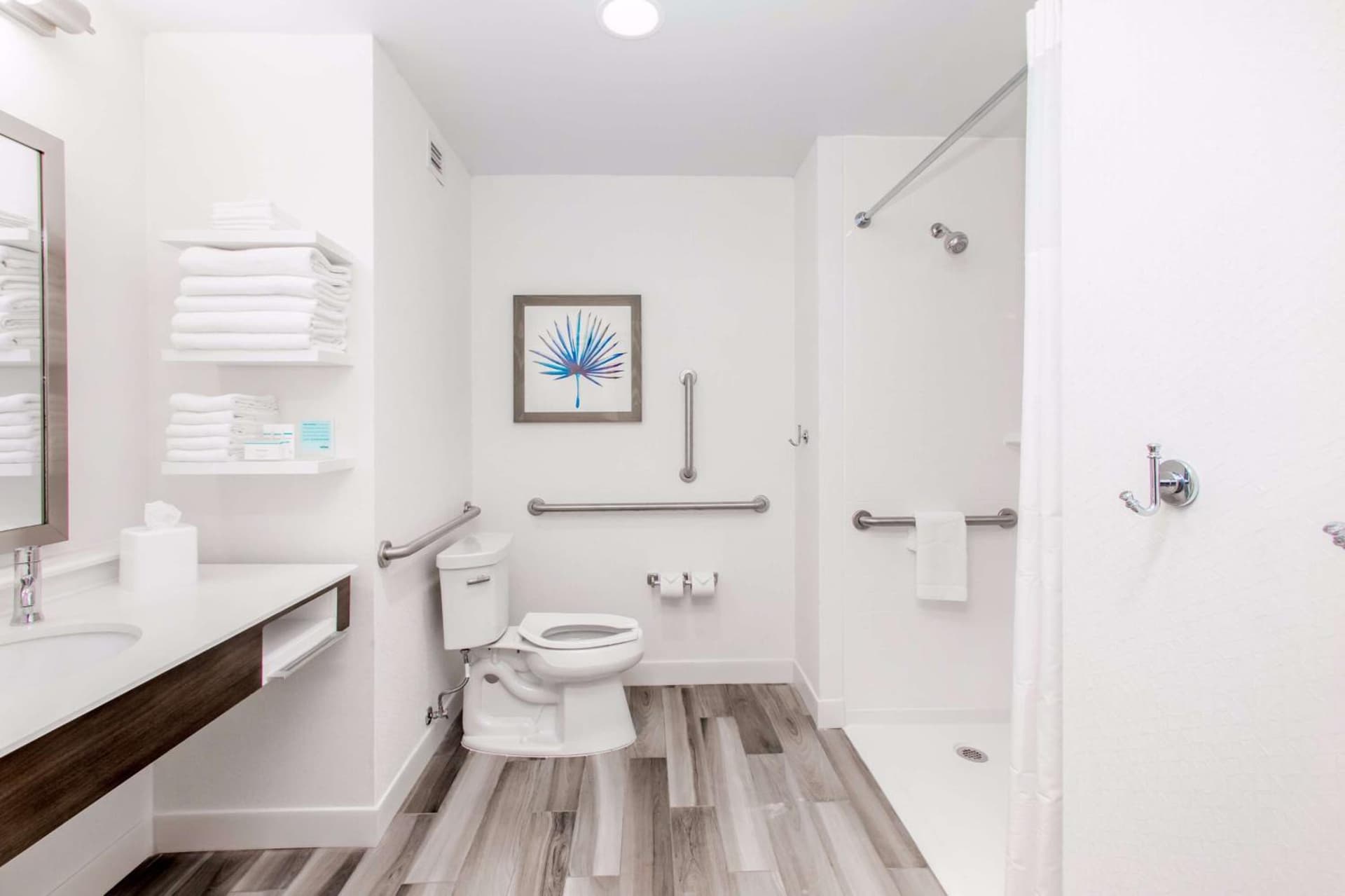 Hampton Inn & Suites Panama City Beach-Beachfront gallery photo in Panama City Beach, FL — image 78