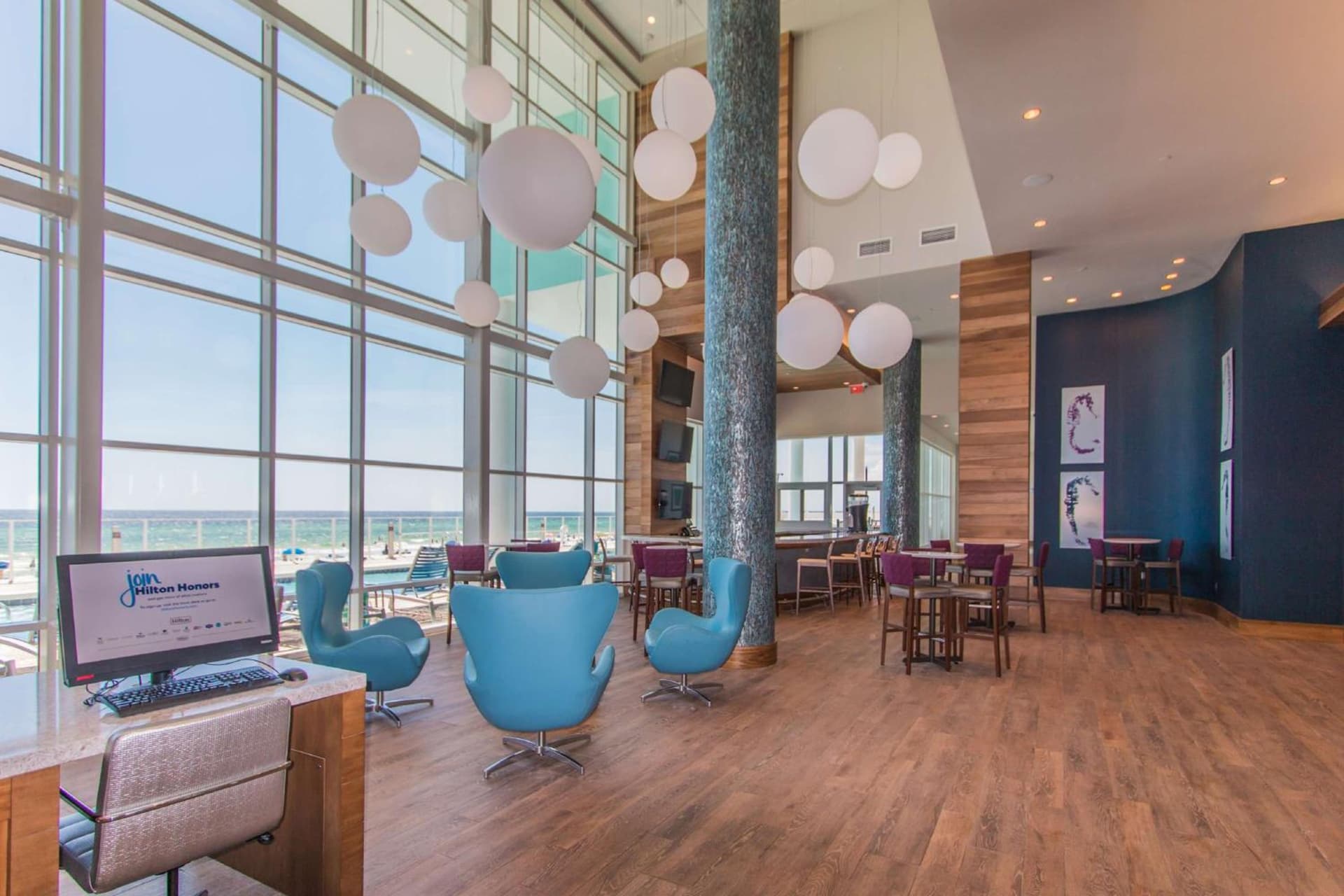 Hampton Inn & Suites Panama City Beach-Beachfront gallery photo in Panama City Beach, FL — image 26