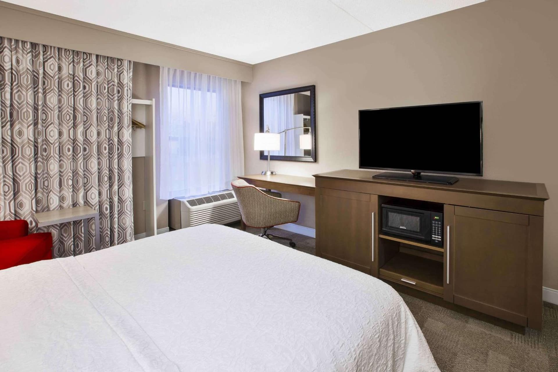 Hampton Inn Toledo-South/Maumee gallery photo in Maumee, OH — image 24