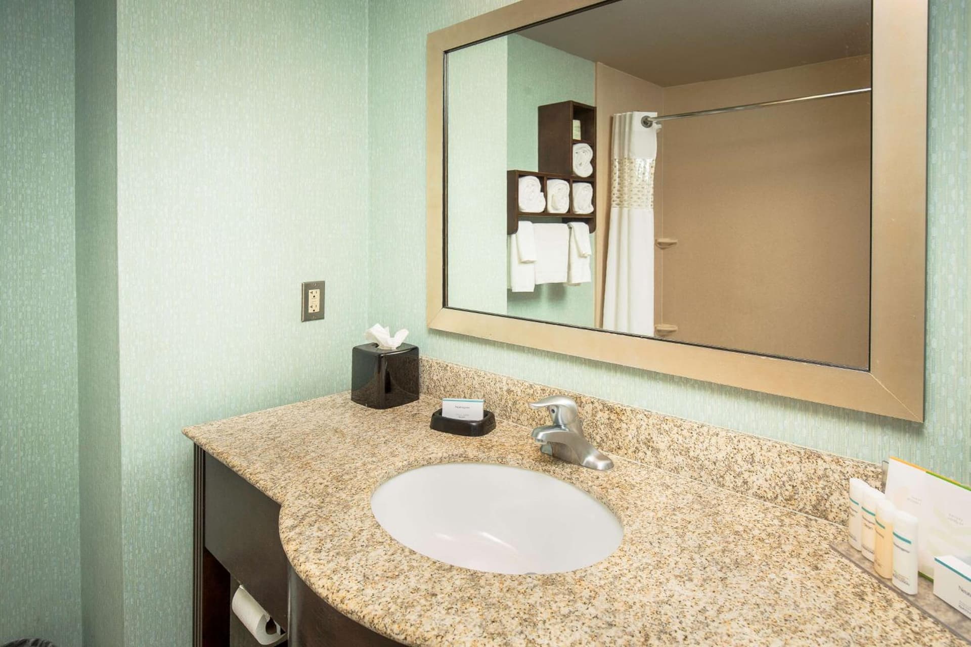 Hampton Inn & Suites Suisun City Waterfront gallery photo in Suisun City, CA — image 19