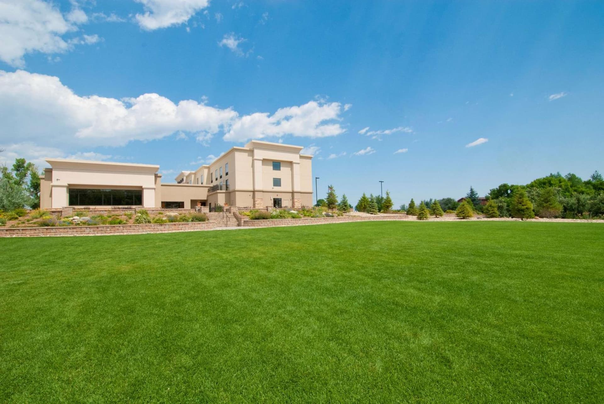 Hampton Inn & Suites Buffalo property views in Buffalo, WY — gallery photo 3