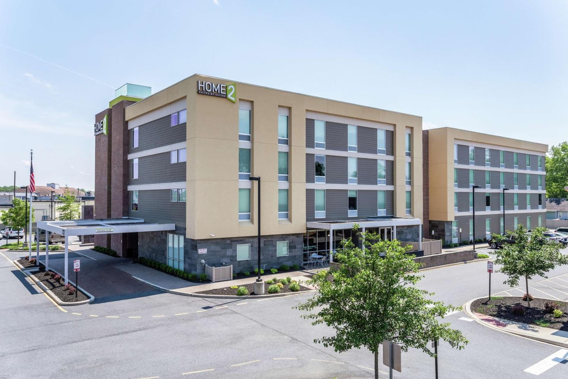 Home2 Suites Dover interior in Dover, DE — gallery photo 2