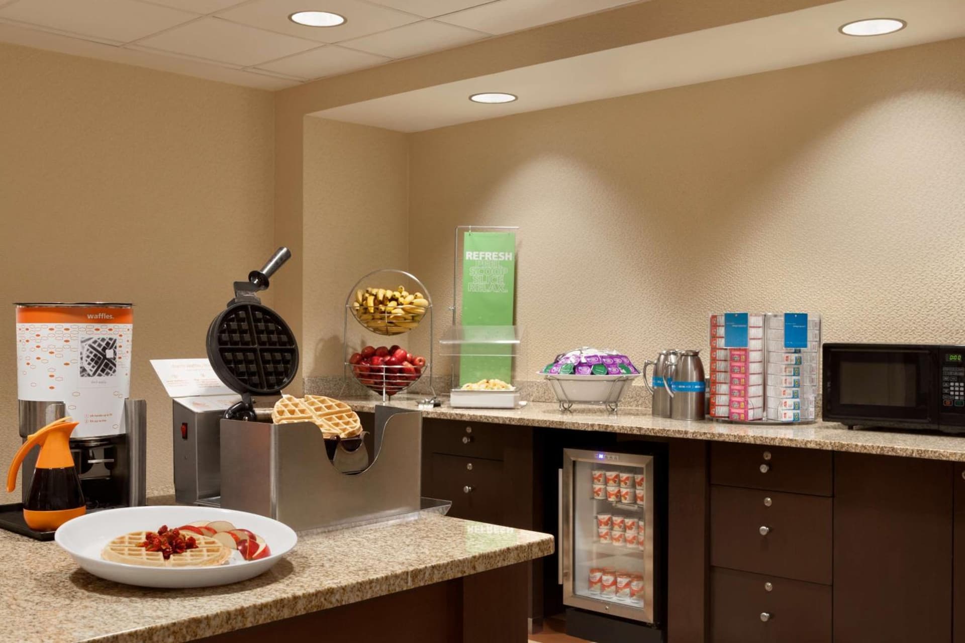 Hampton Inn & Suites East Hartford gallery photo in East Hartford — image 33