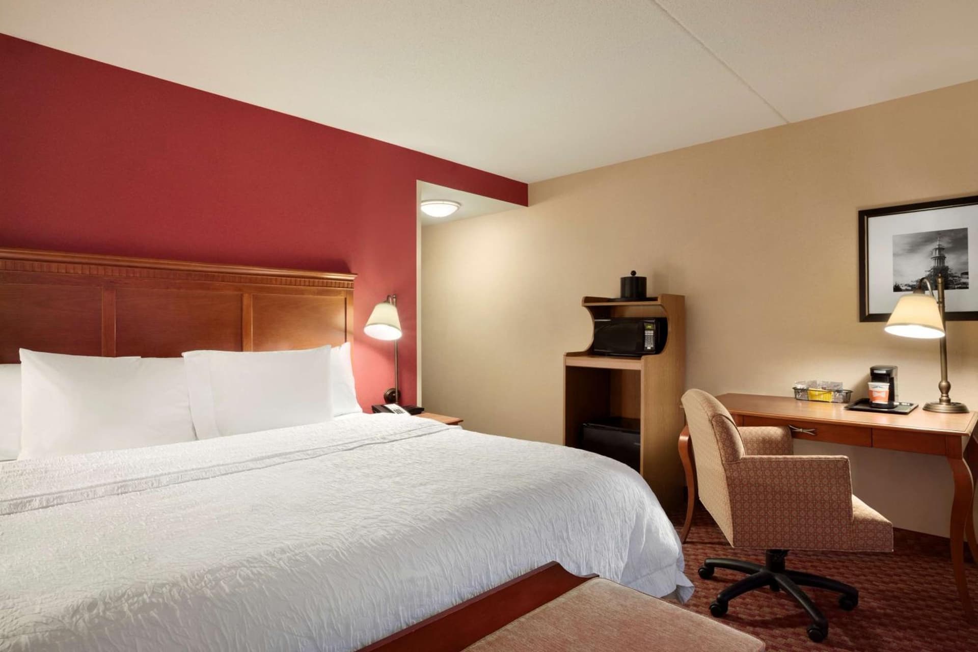 Hampton Inn & Suites East Hartford gallery photo in East Hartford — image 11